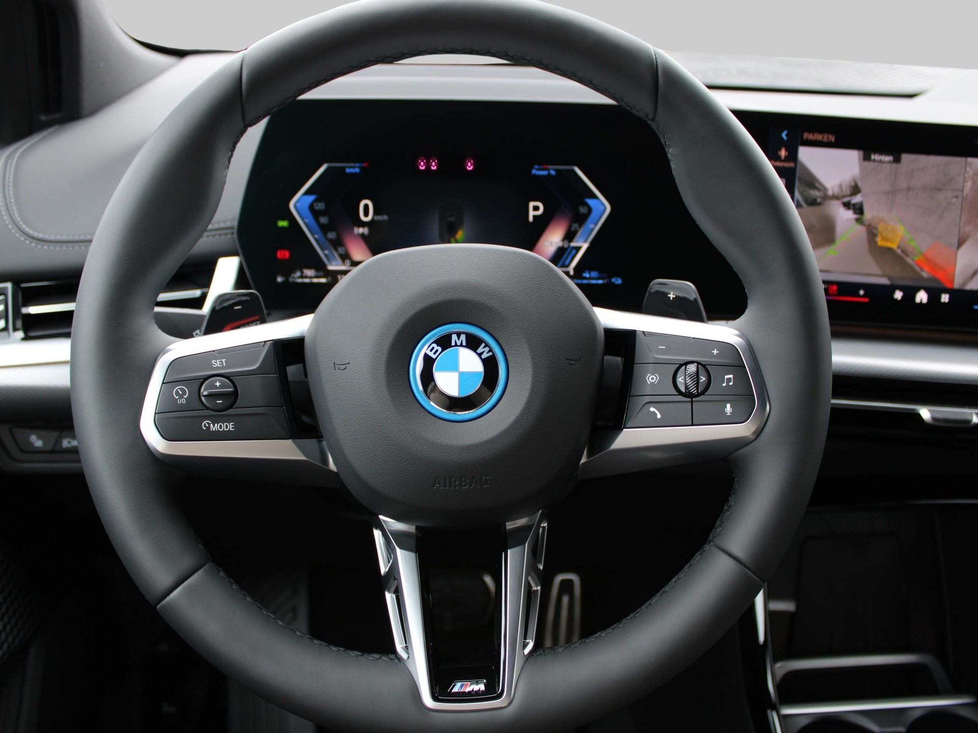 BMW 230e xDr. Act. T. M Sport-image-6