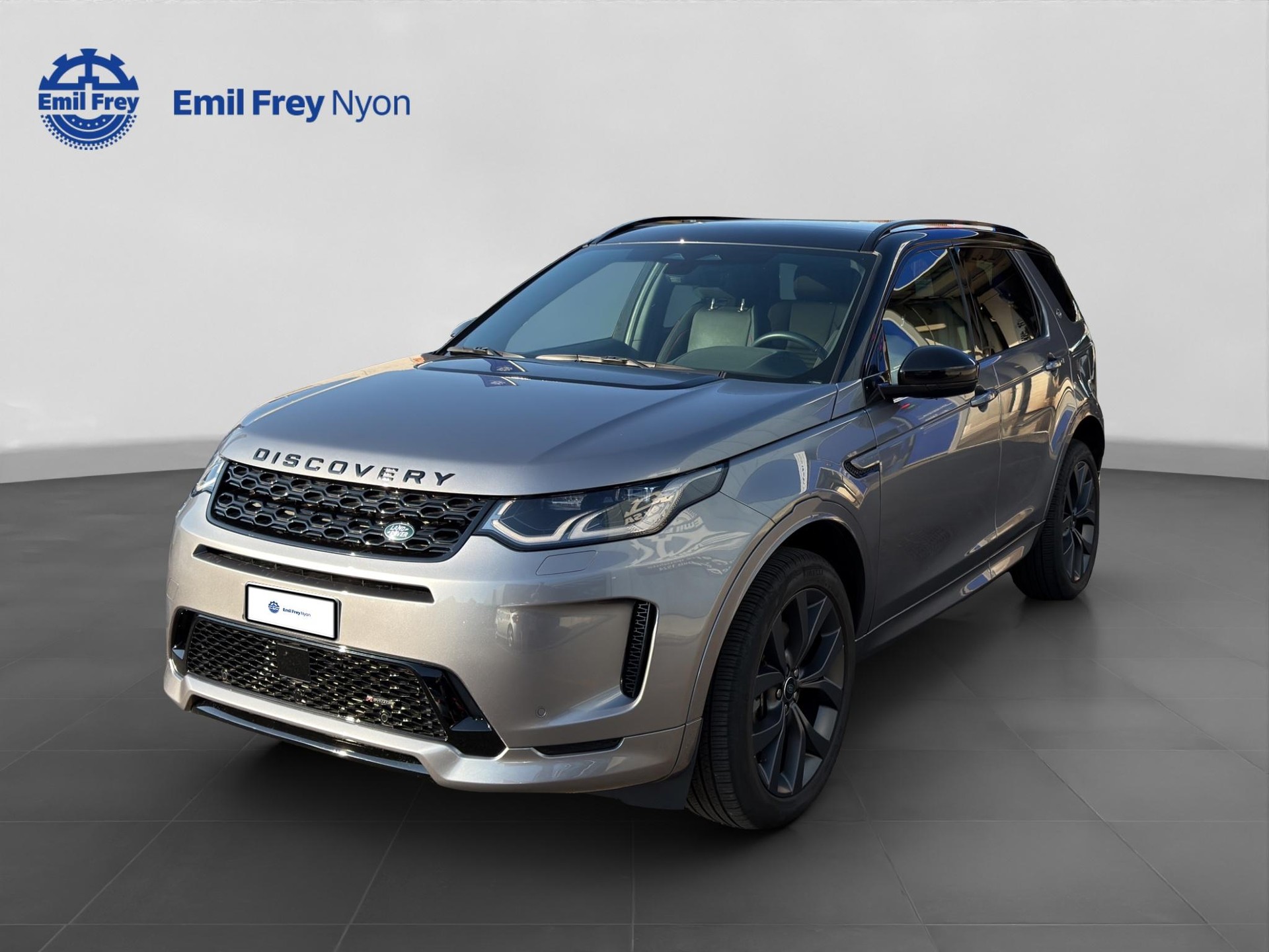 LAND ROVER Discovery Sport 1.5 T 300e R-Dynamic SE-image-0