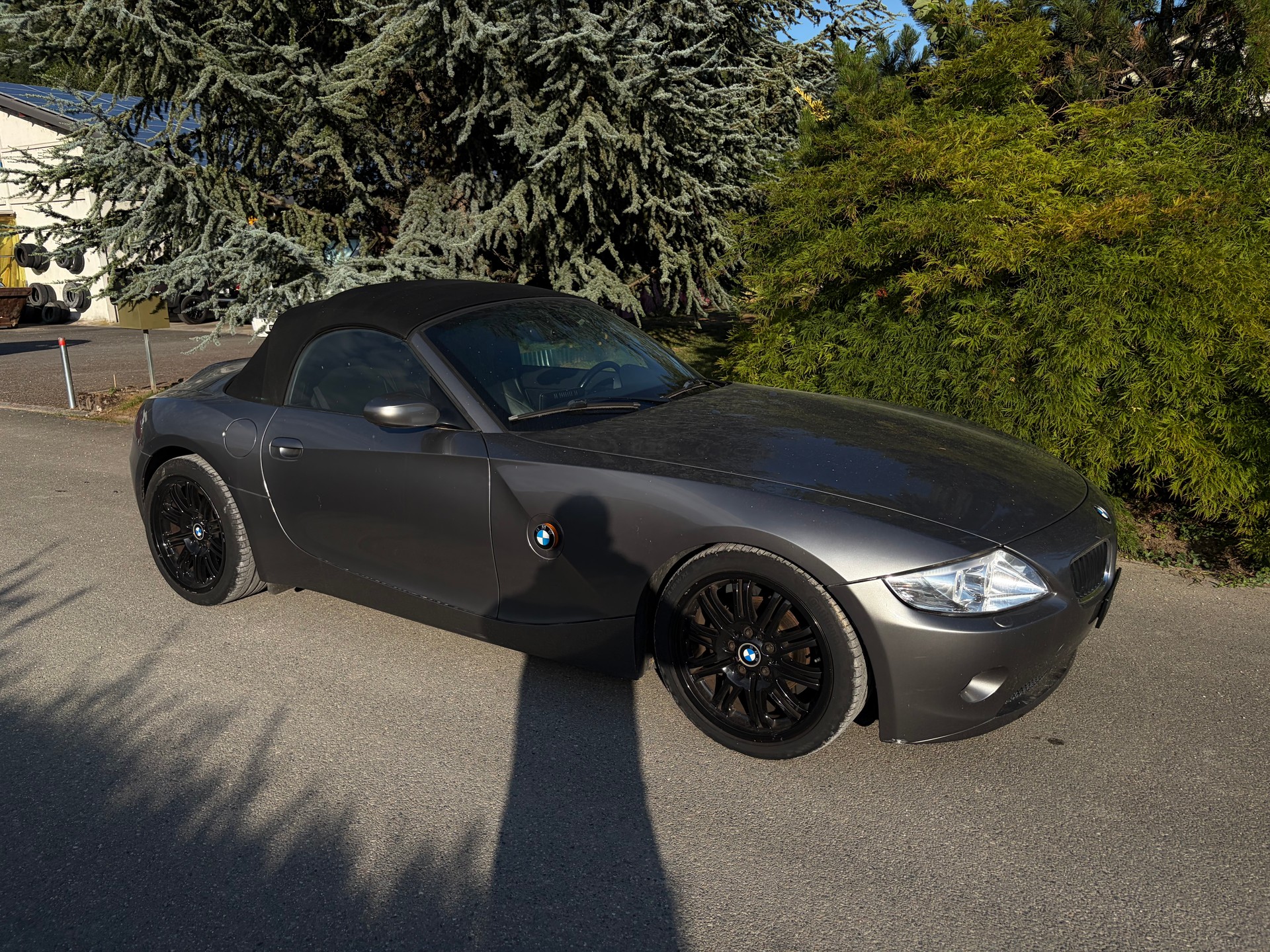 BMW Z4 2.5i Roadster-image-2