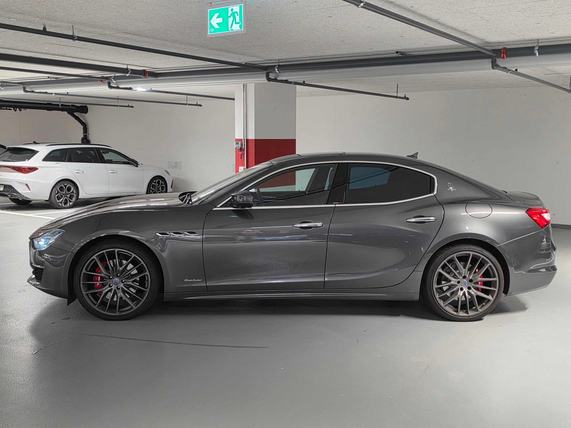 MASERATI Ghibli S Q4 3.0 V6 GranLusso Automatica-image-7