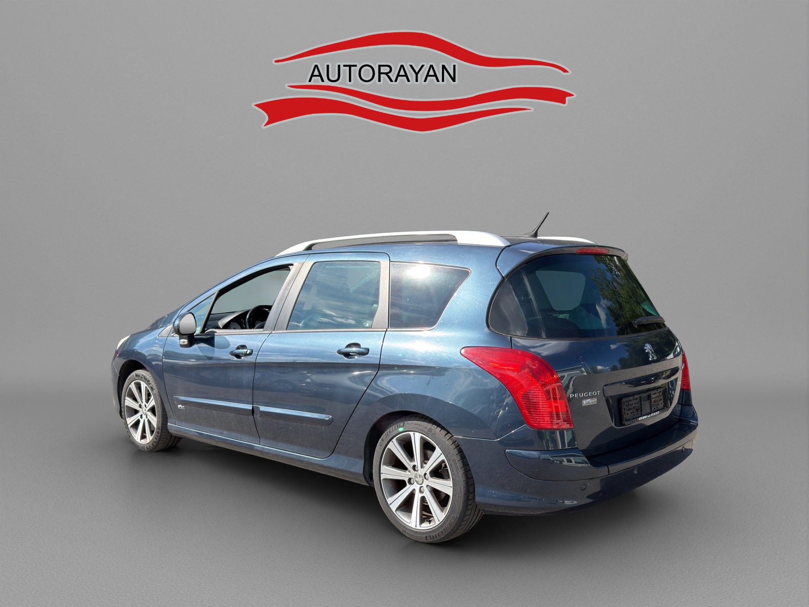PEUGEOT 308 SW 2.0 HDI Allure-image-4