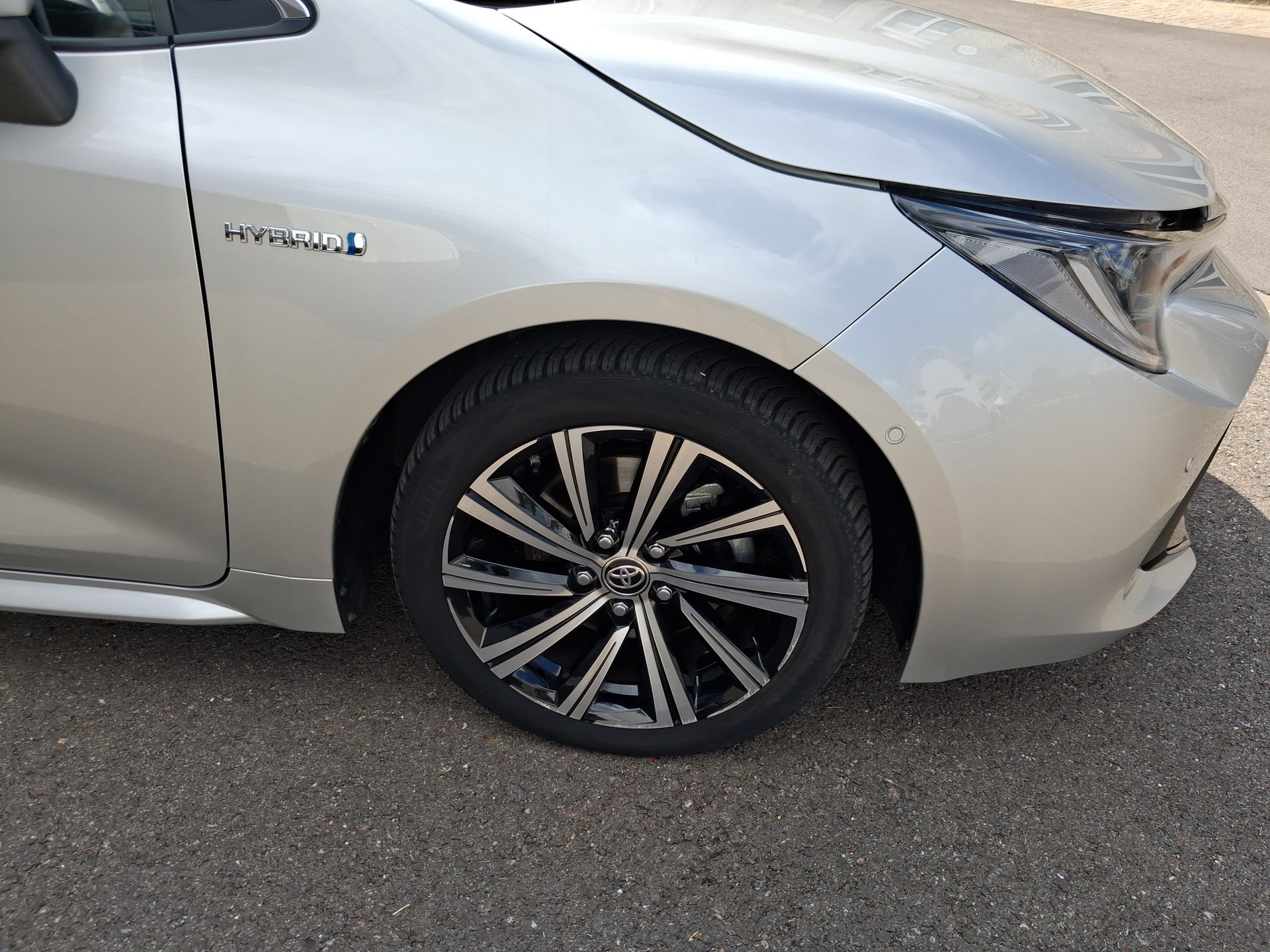 TOYOTA Corolla Touring Sports 2.0 HSD Trend-image-17