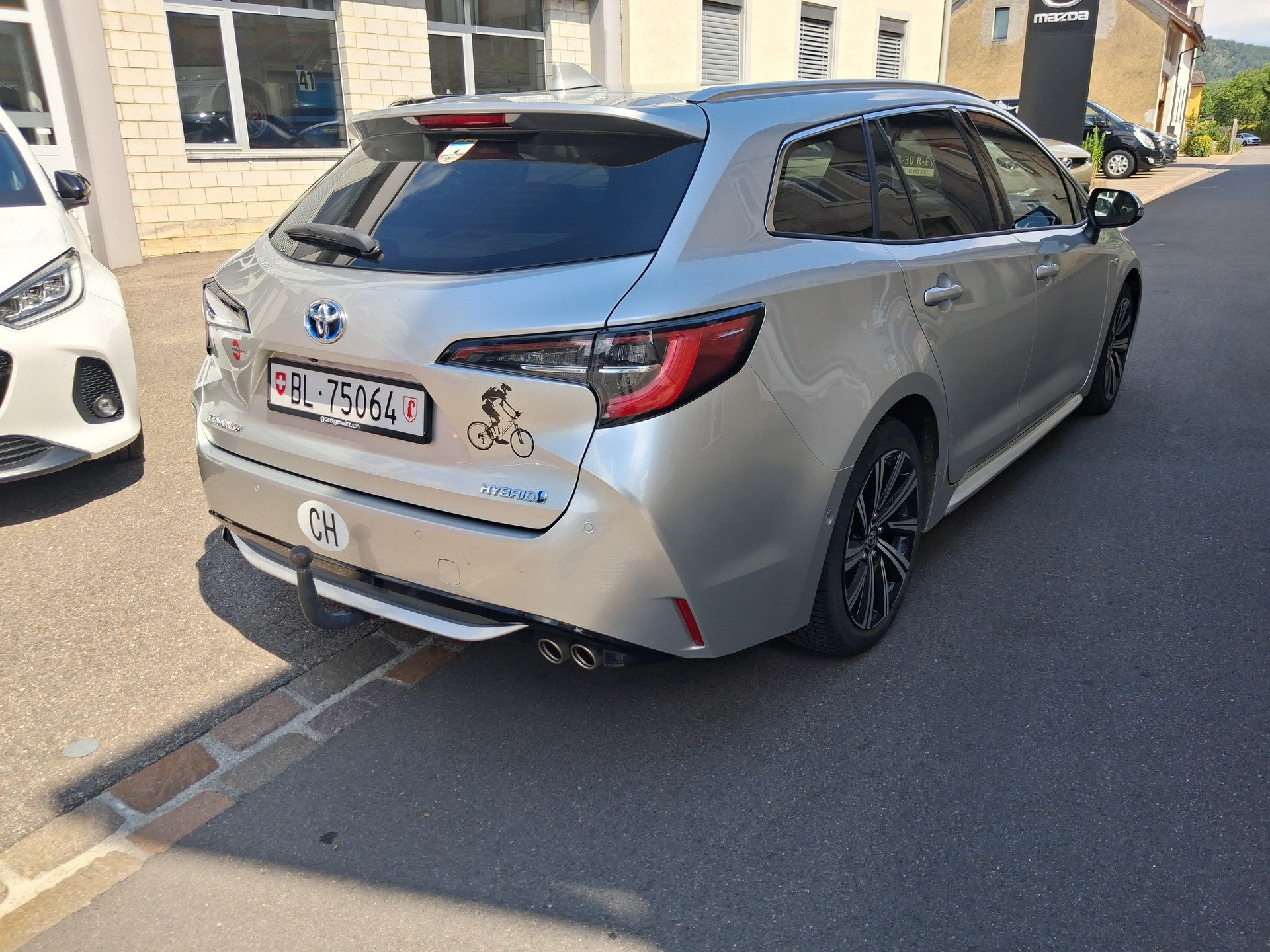 TOYOTA Corolla Touring Sports 2.0 HSD Trend-showroom-element-2