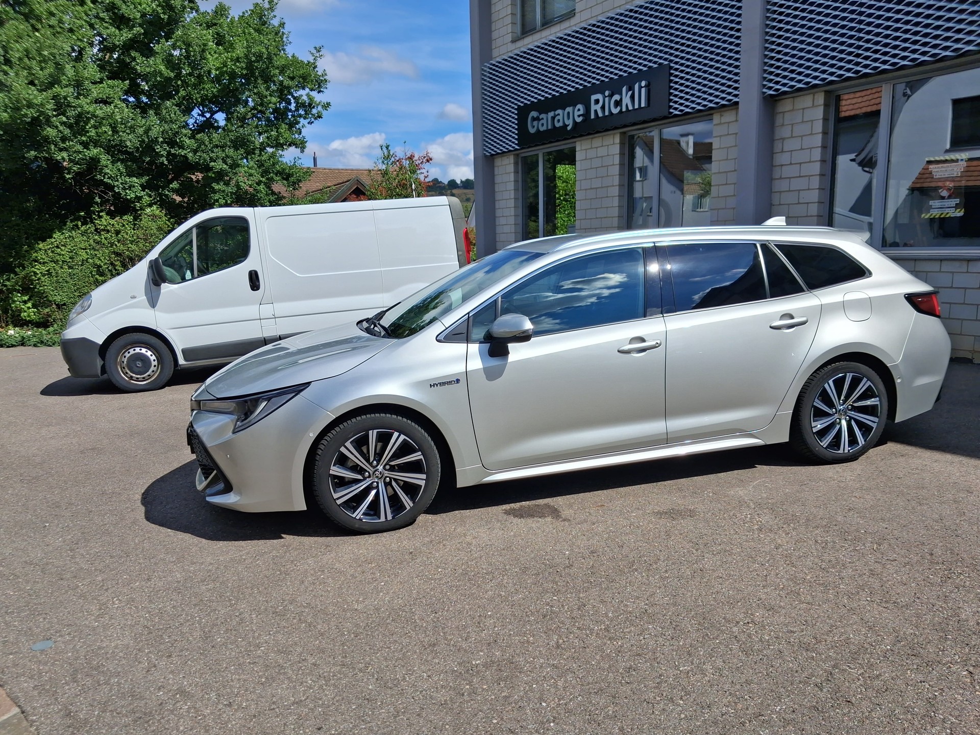 TOYOTA Corolla Touring Sports 2.0 HSD Trend-image-5