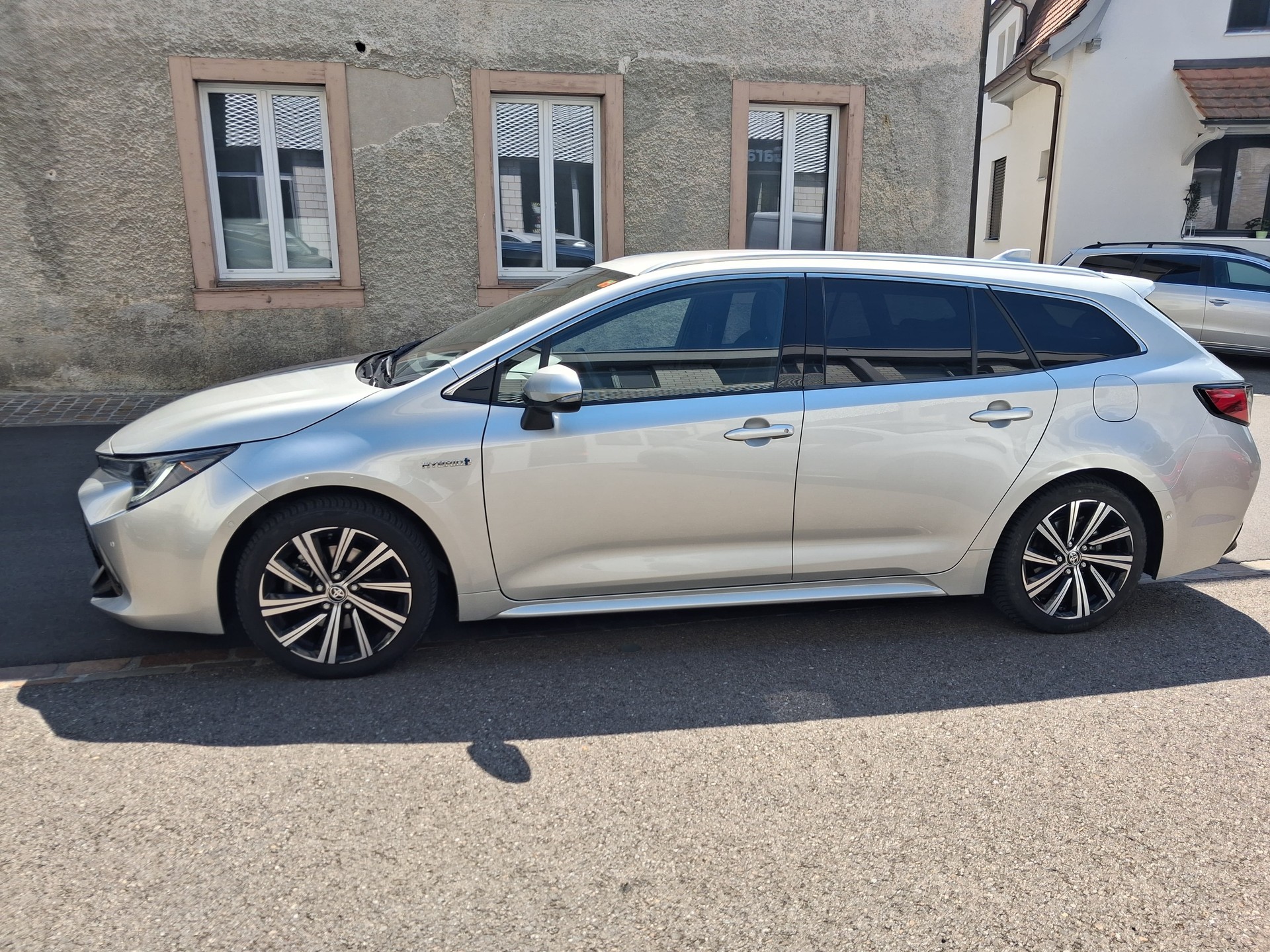 TOYOTA Corolla Touring Sports 2.0 HSD Trend
