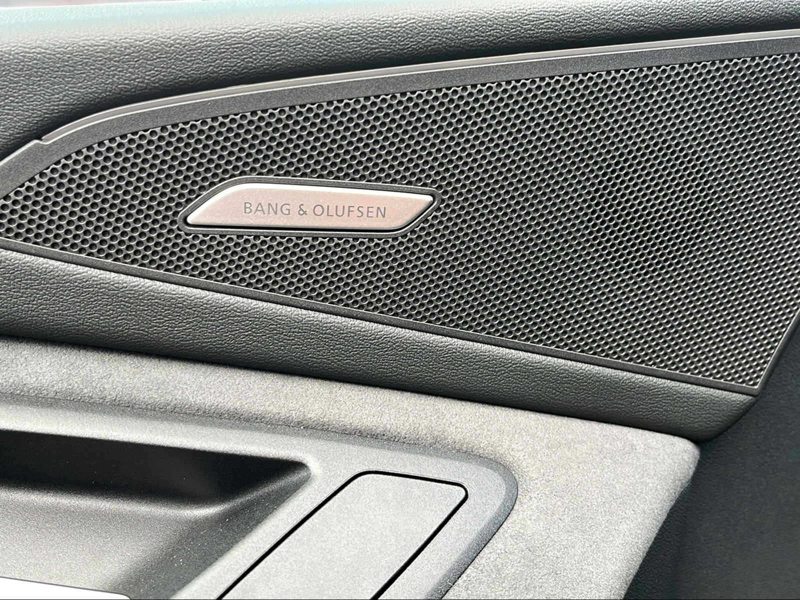 AUDI Q6 SUV e-tron quattro 428PS/315kW BEV elektrisch-image-14