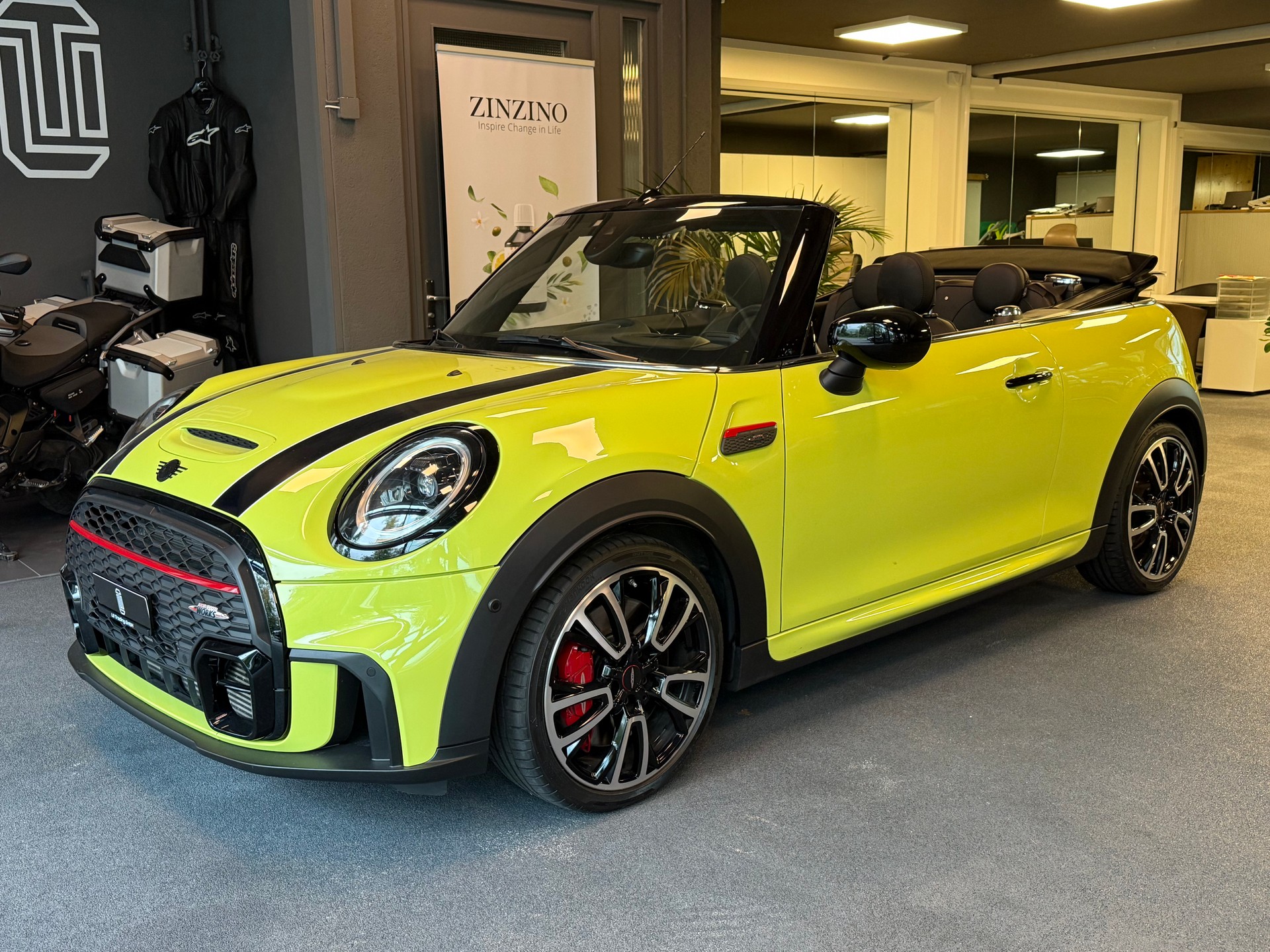 MINI Cooper John Cooper Works Cabriolet Steptronic * ZESTY YELLOW *