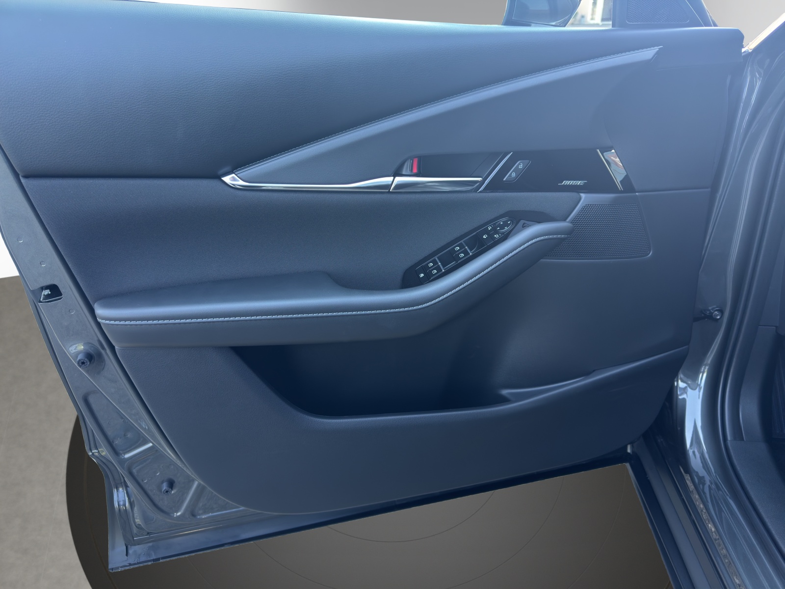 MAZDA CX-30 SKYACTIV-X 186 M Hybrid Centre Line AWD AT-image-7