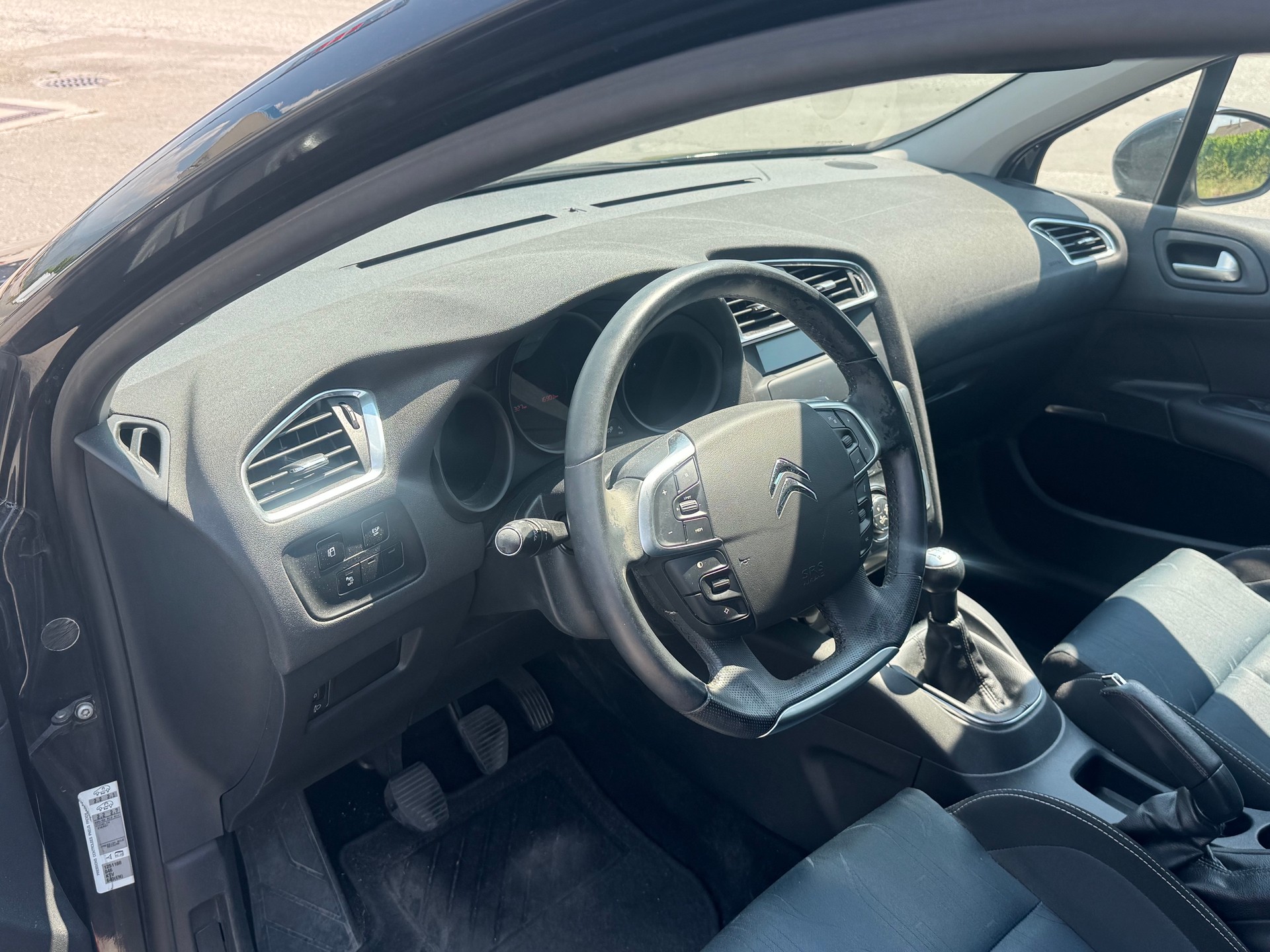 CITROEN C4 Berline 1.6 VTi Séduction-image-5