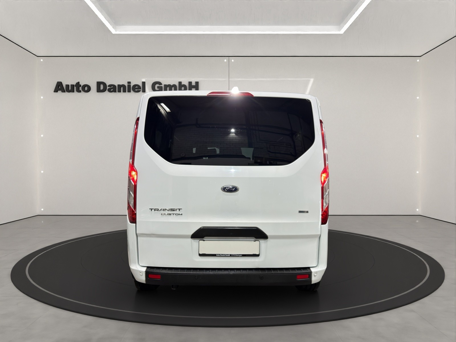 FORD Transit Custom 320 L2H1 Trend ( 9 Sitze )-image-6