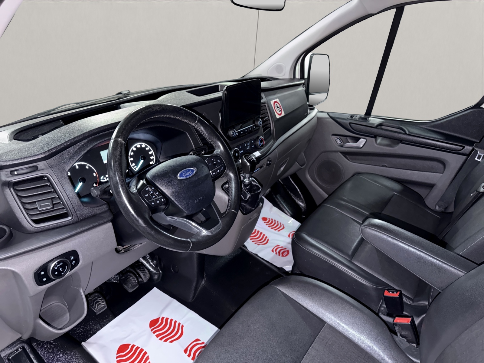 FORD Transit Custom 320 L2H1 Trend ( 9 Sitze )-image-9