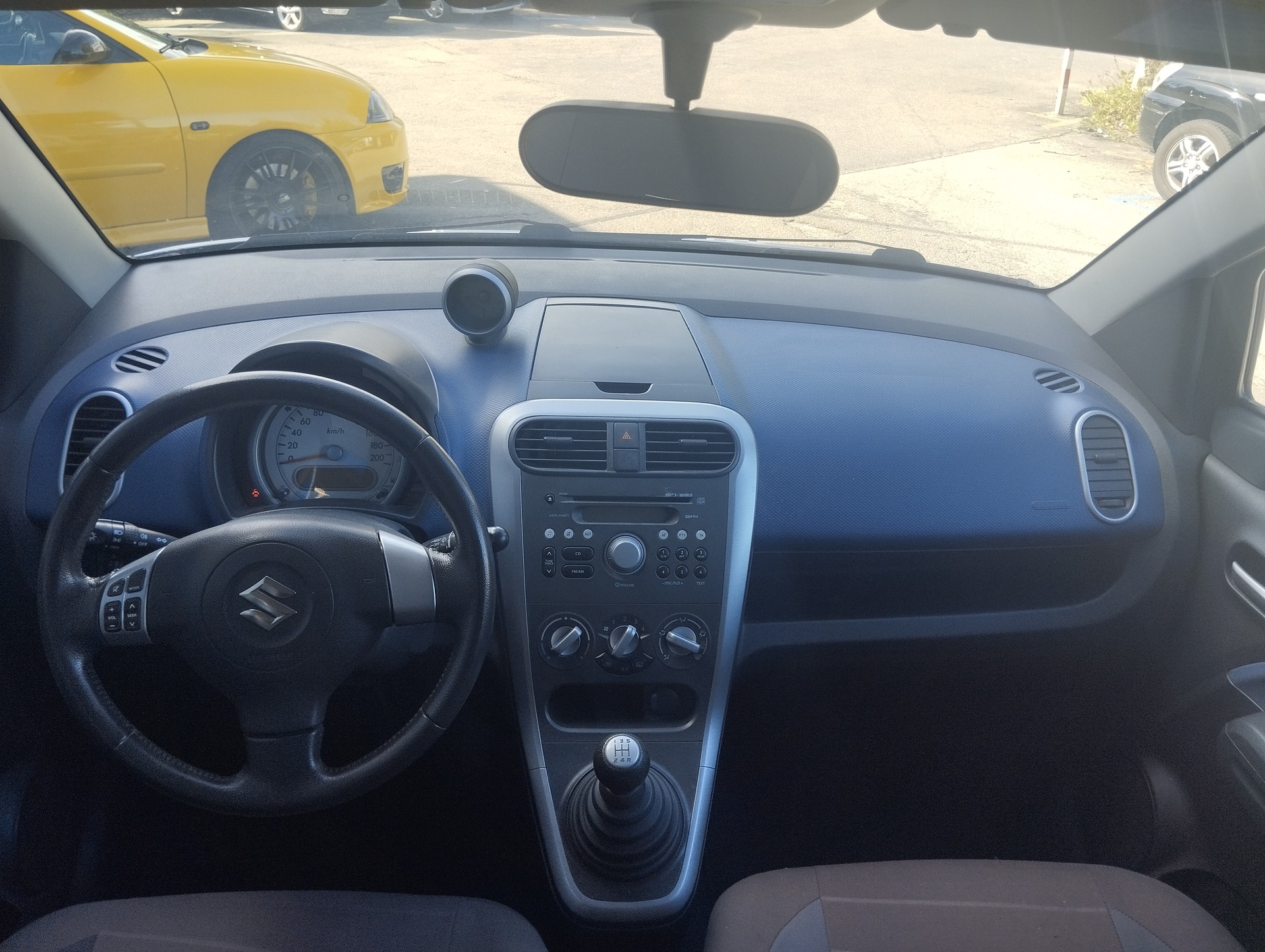 SUZUKI Splash 1.2i 16V GL Top Indigo-image-4
