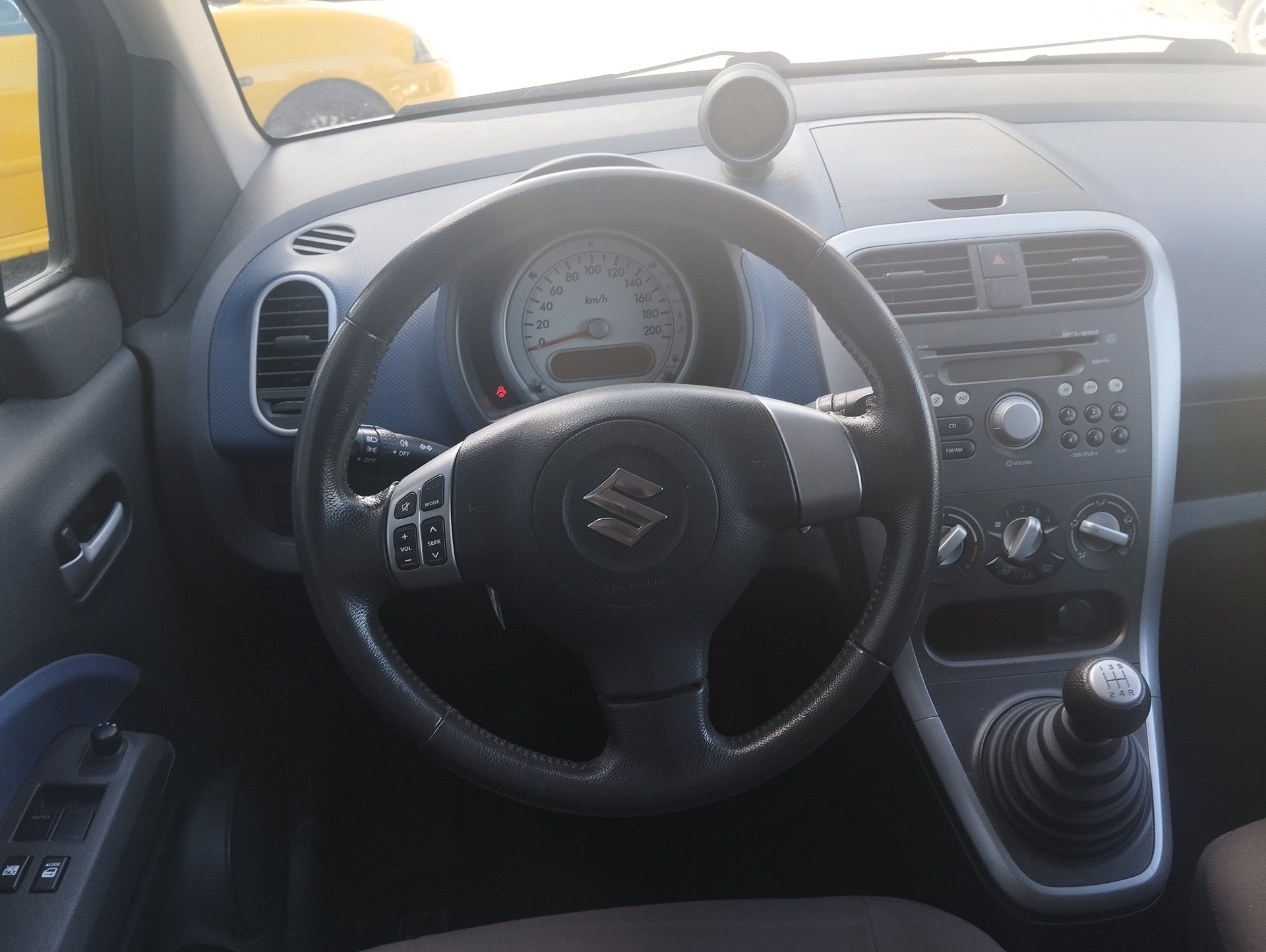 SUZUKI Splash 1.2i 16V GL Top Indigo-image-5