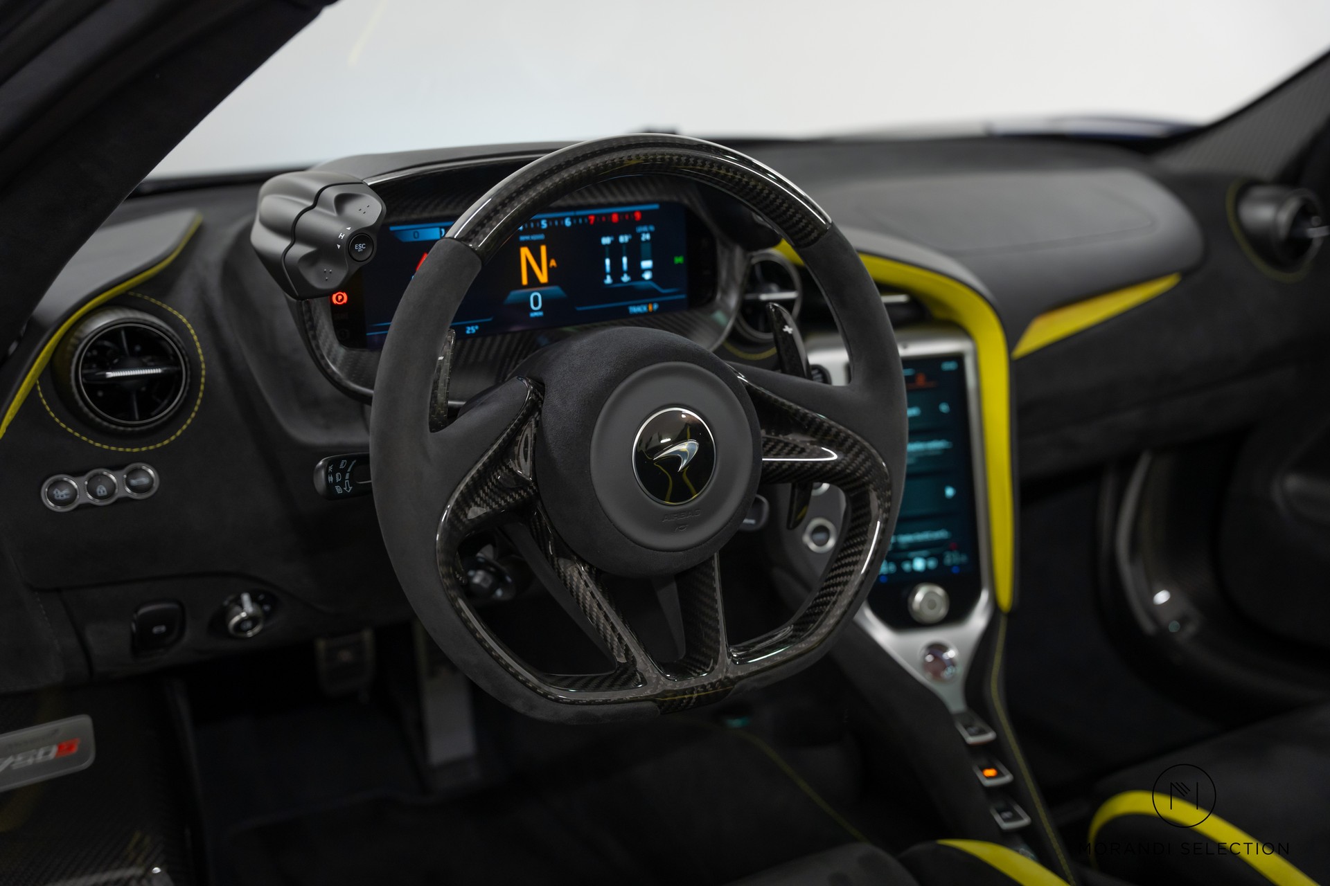 McLAREN Spider-image-25