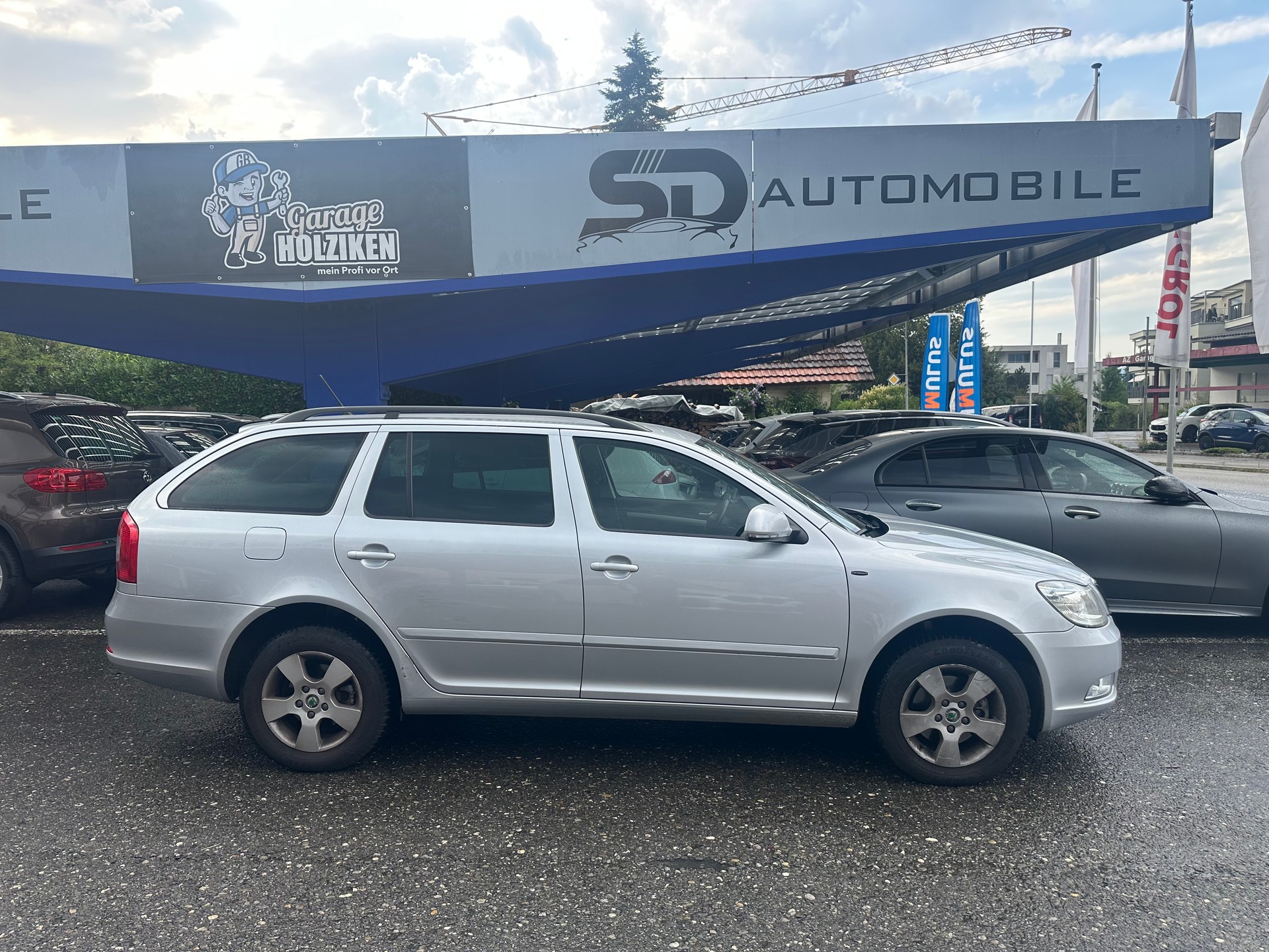 SKODA Octavia Combi 1.8 TSI Swiss Adventure 4x4-image-2