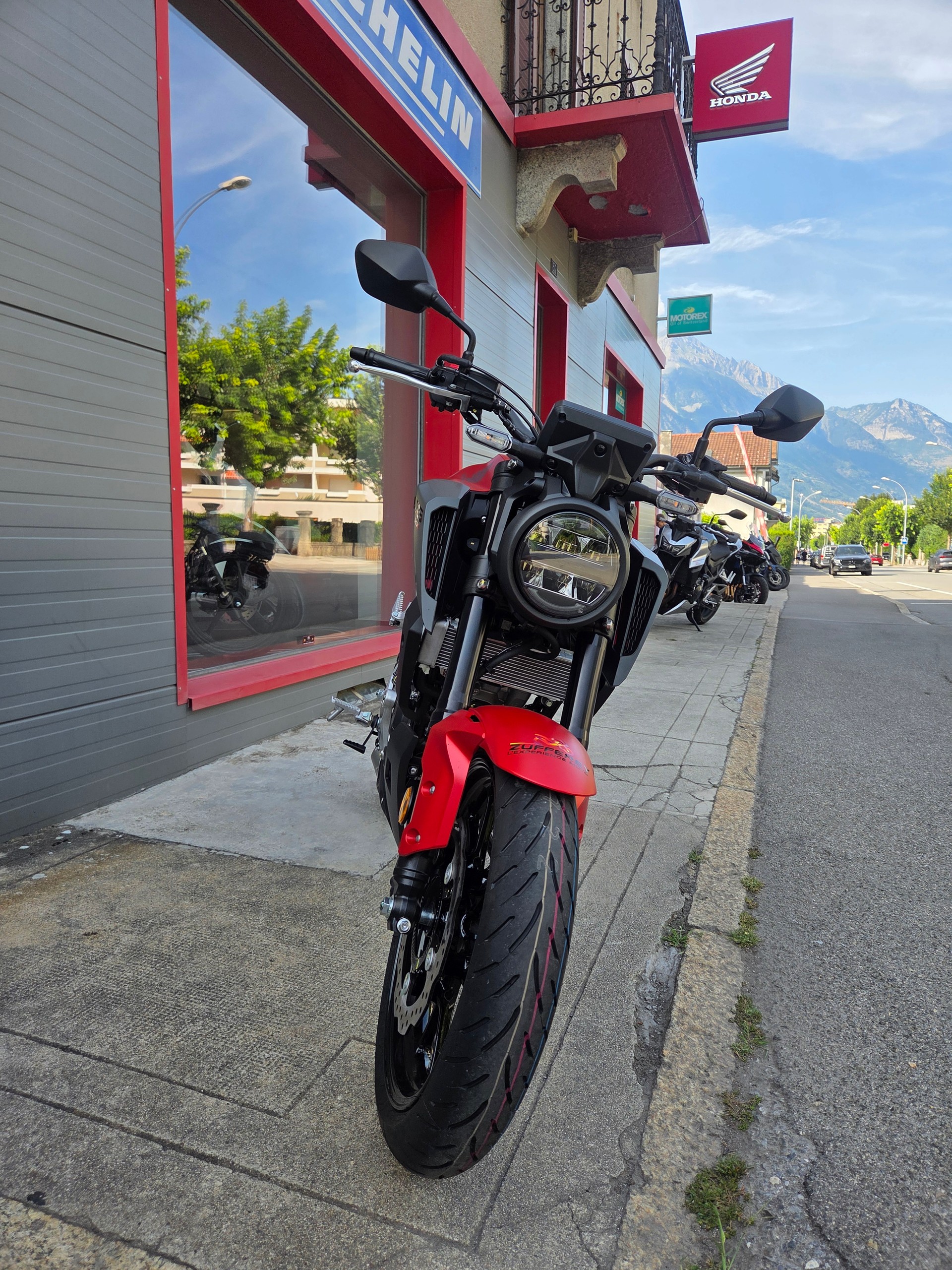 HONDA CB 125 R-image-1