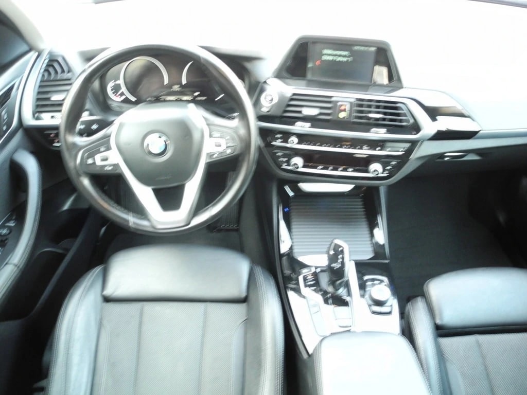 BMW X3 xDrive 20d xLine Steptronic ** Teil-Leder Ausstattung ** PDC V+H ** Frisch Ab MFK **-image-9