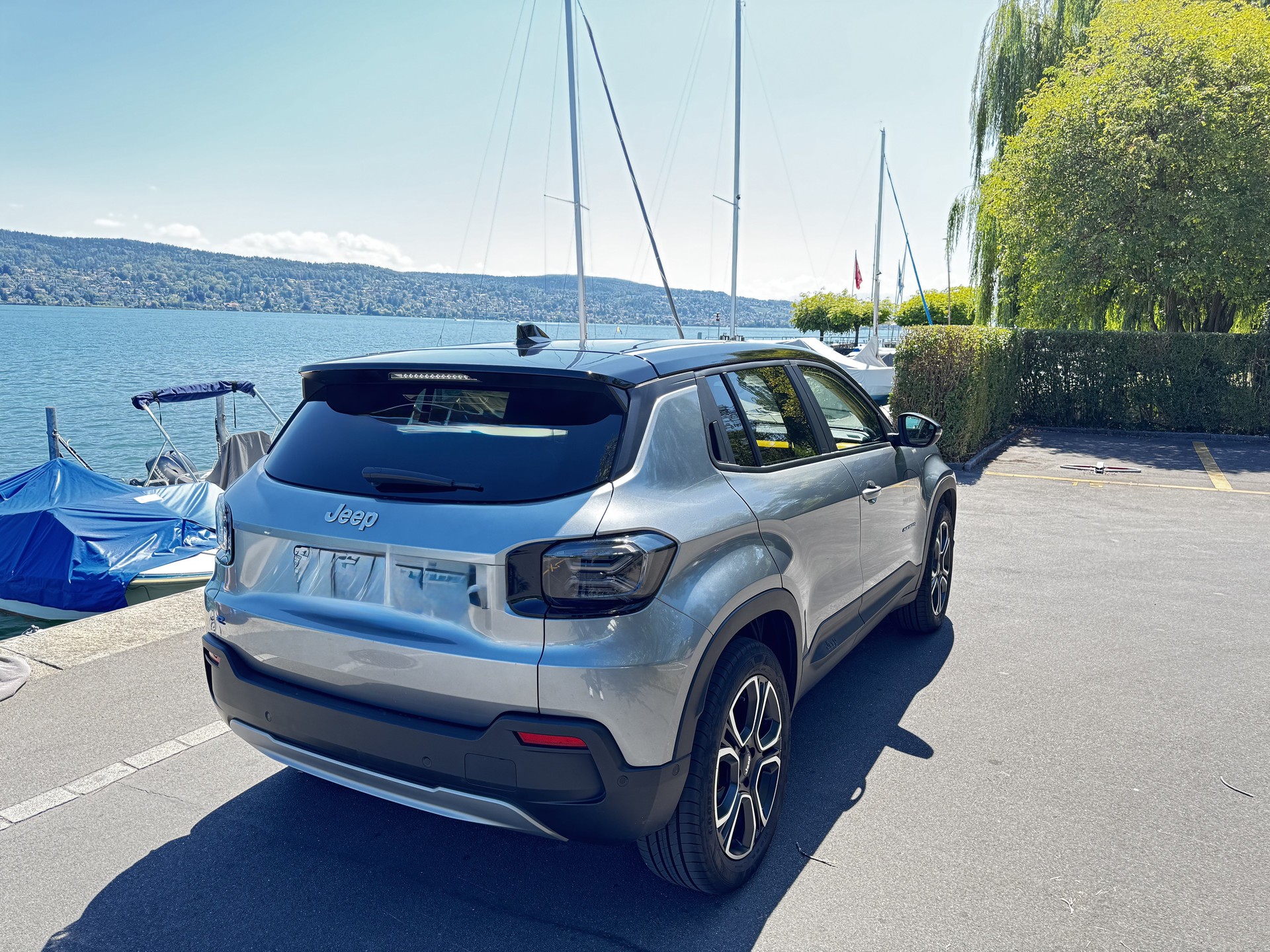JEEP 54 kWh First Edition Summit-image-1