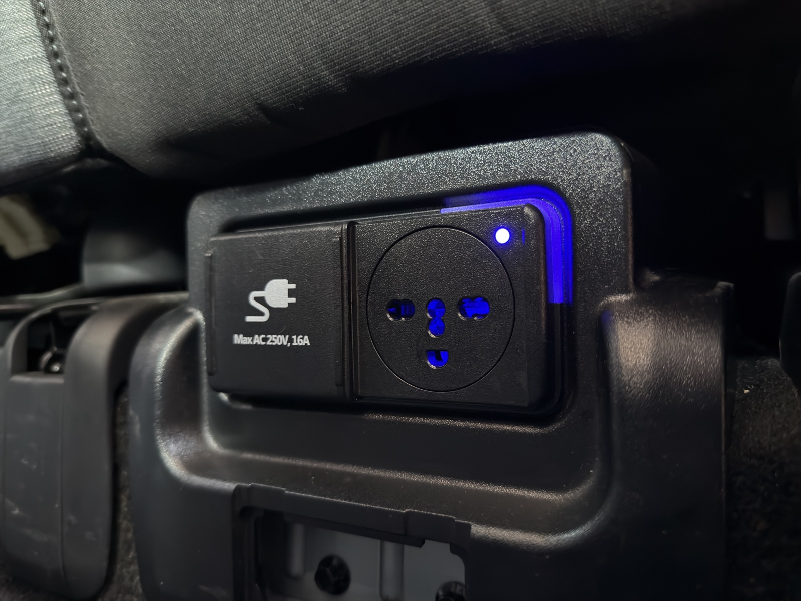 HYUNDAI Ioniq 5 77kWh Amplia 2WD-image-18