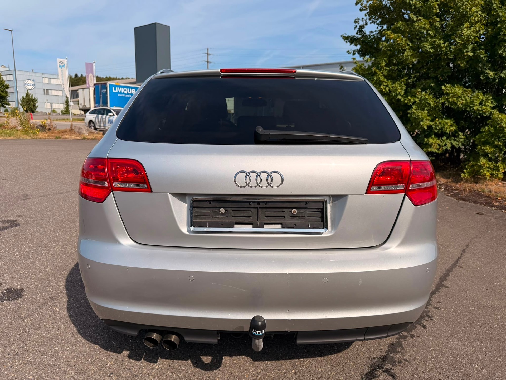 AUDI A3 Sportback 2.0 TDI Attraction quattro-image-3