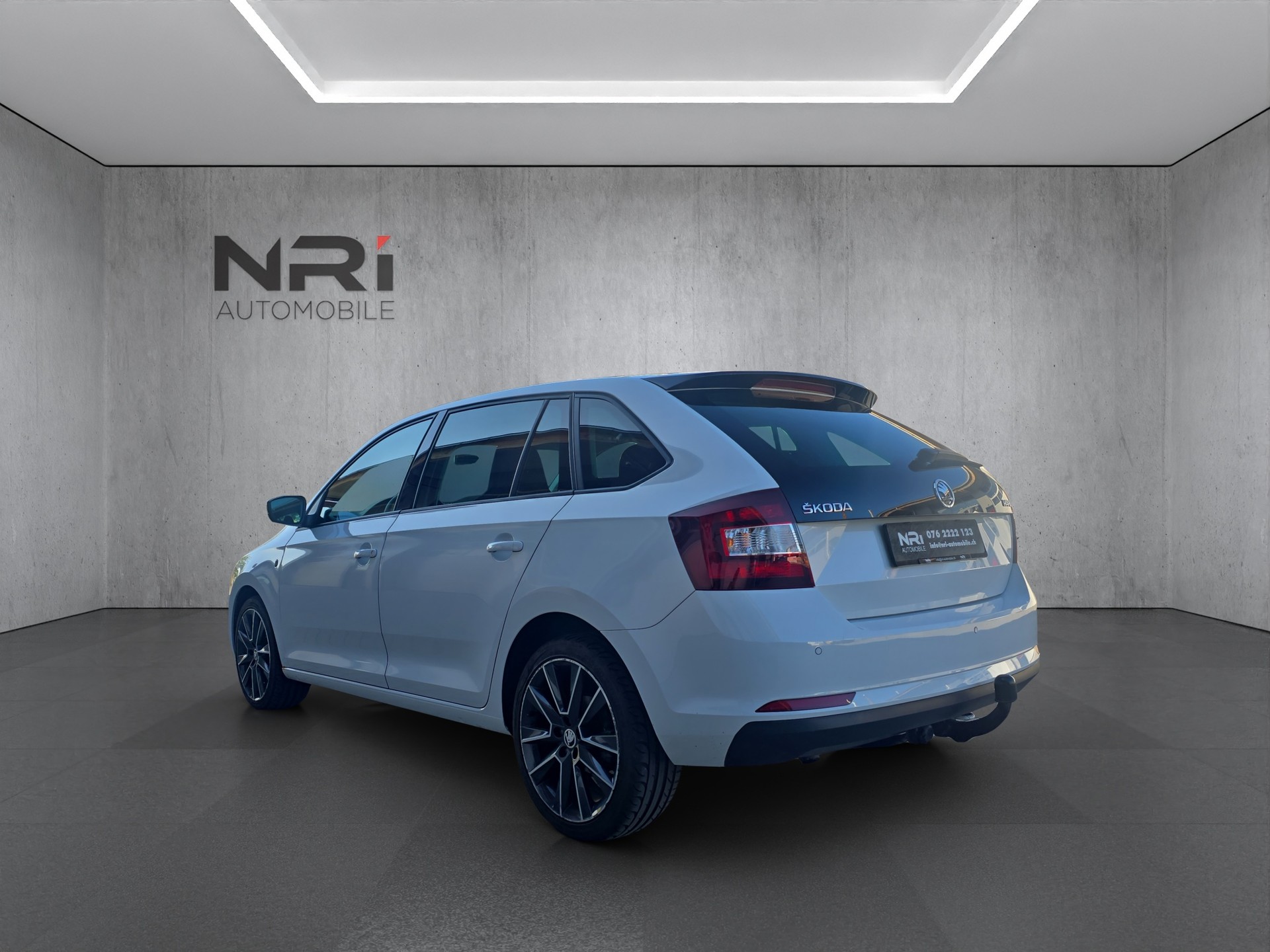 SKODA Rapid Spaceback 1.4 TSI Active DSG-image-6