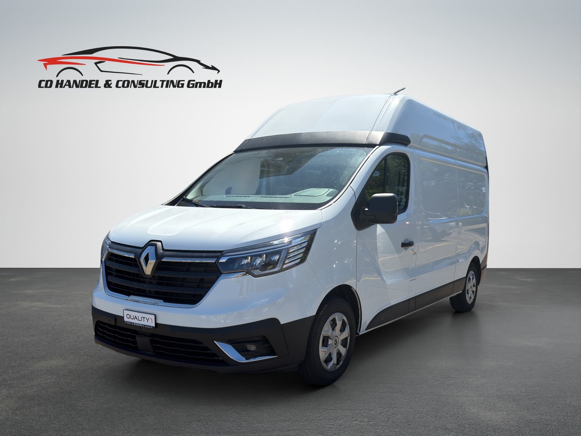 RENAULT Trafic 2.0 Blue dCi 150 Business L2H2 EN-image-2