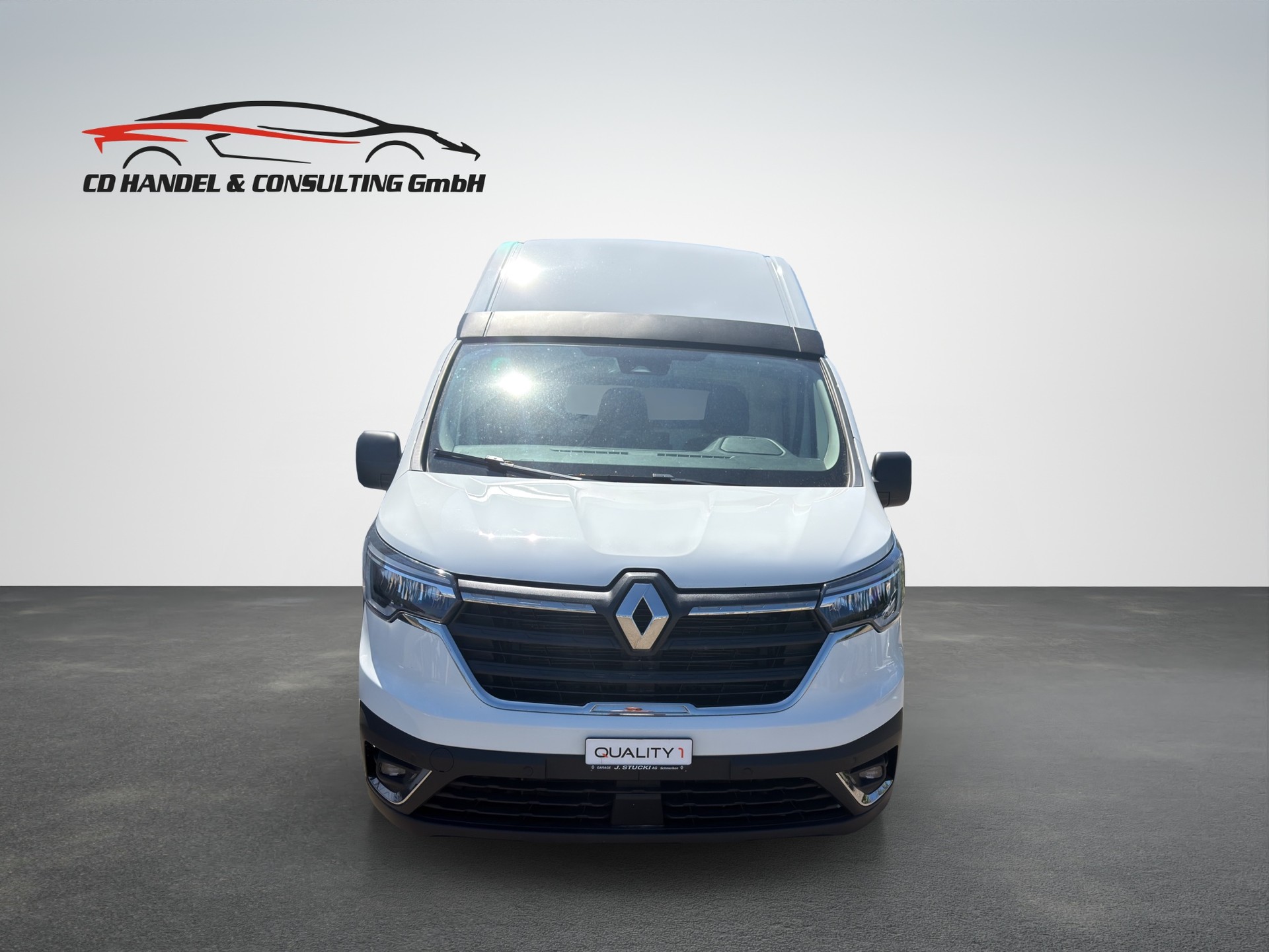 RENAULT Trafic 2.0 Blue dCi 150 Business L2H2 EN-image-1