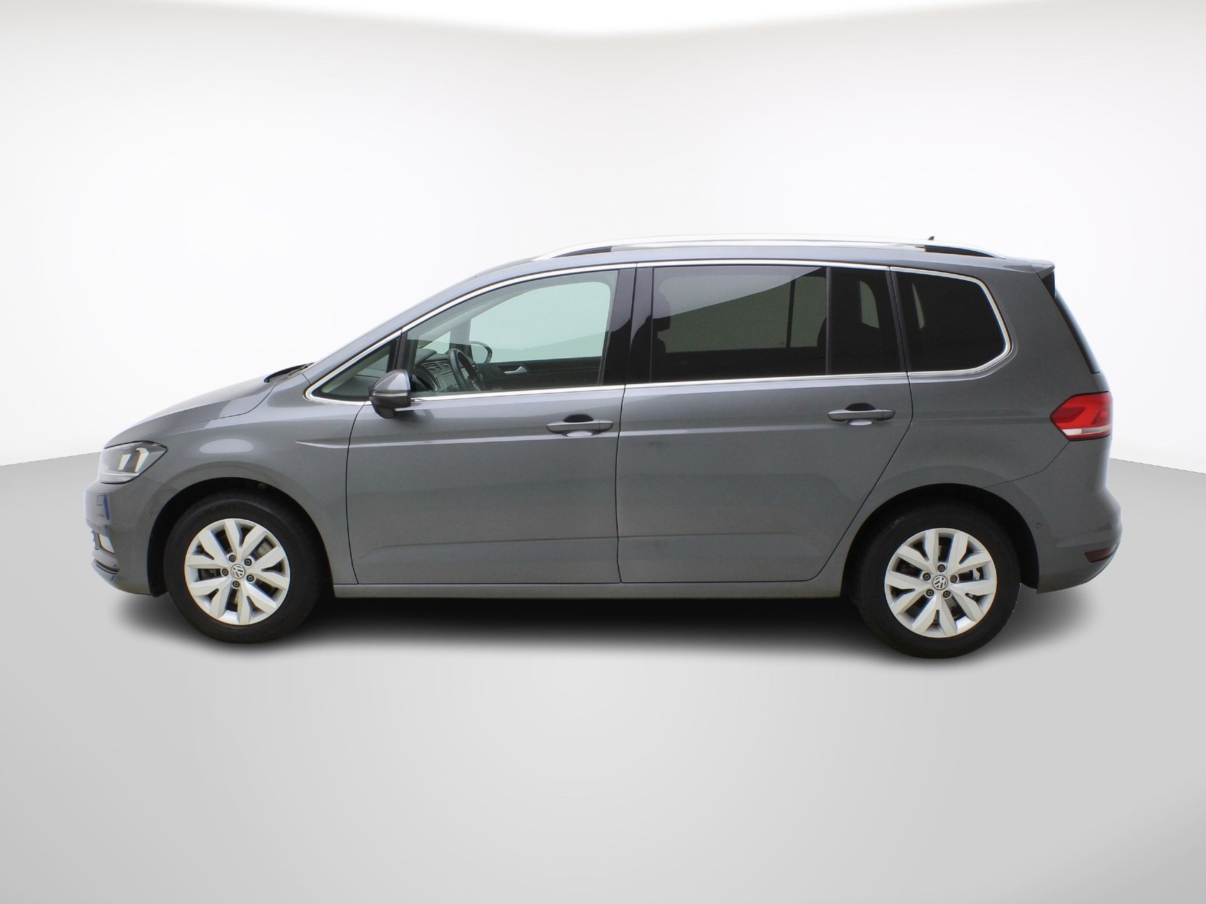 VW Touran 1.5 TSI DSG Comfortline-image-1
