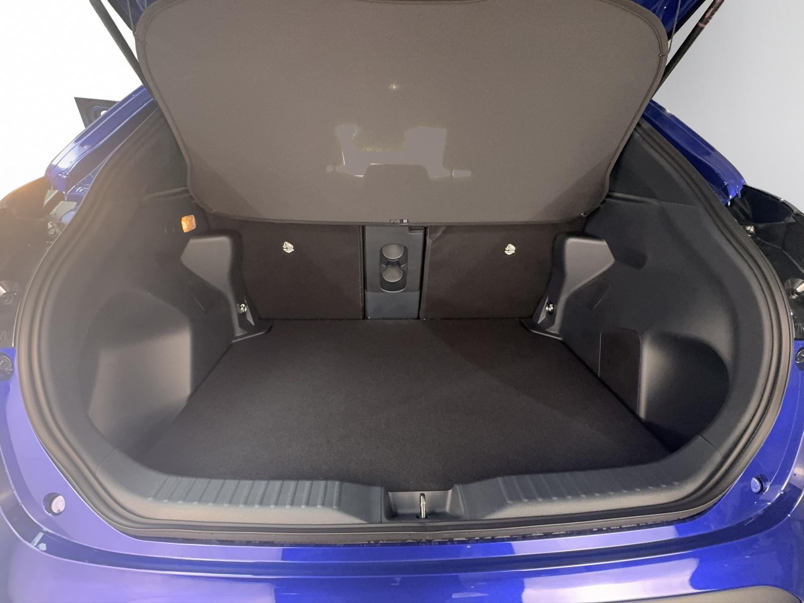TOYOTA Yaris Cross 1.5 VVT-i HSD Trend AWD-i-image-13