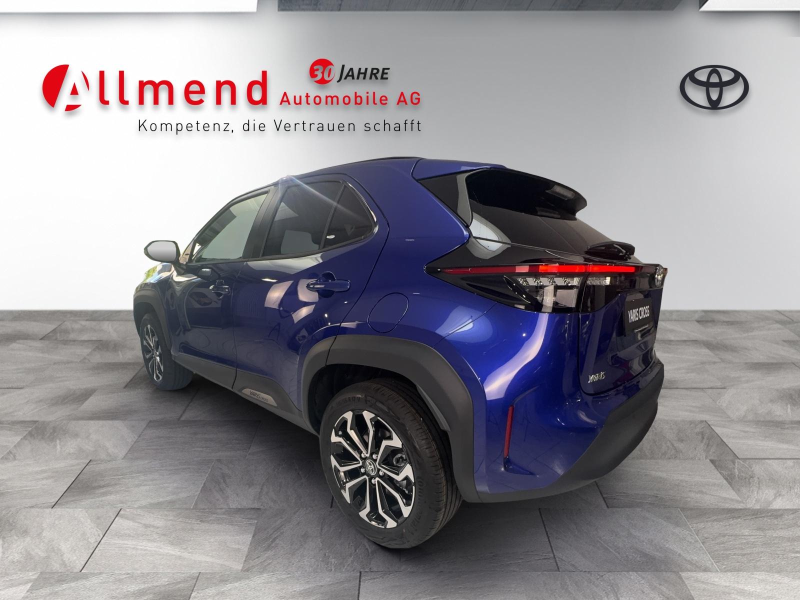TOYOTA Yaris Cross 1.5 VVT-i HSD Trend AWD-i-image-15