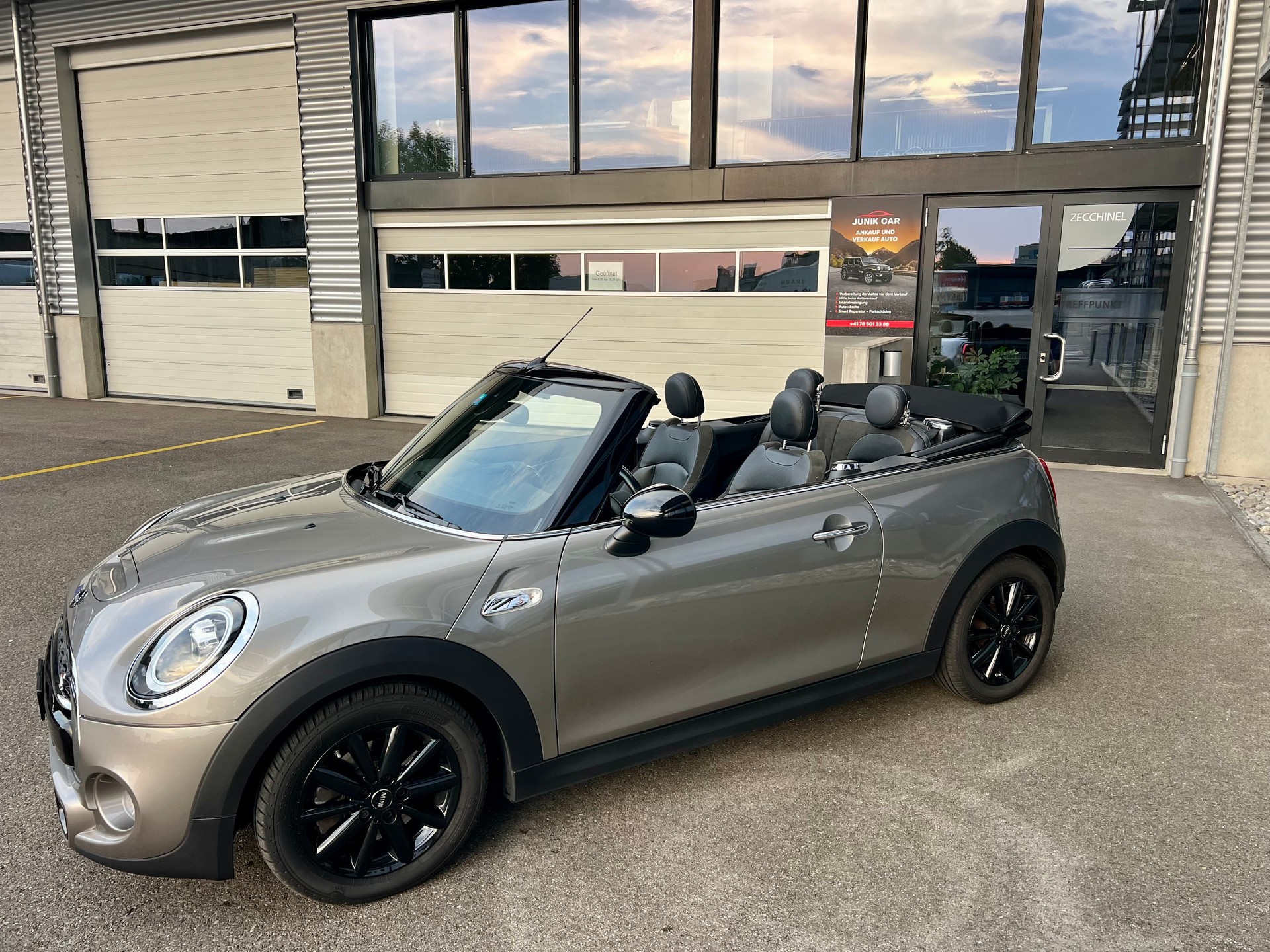 MINI Cooper S Cabriolet DKG-image-5