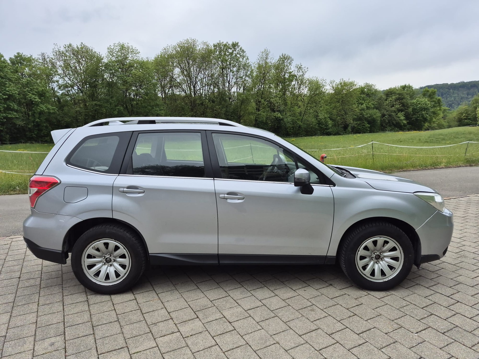 SUBARU Forester 2.0D Swiss Lineatronic-image-5