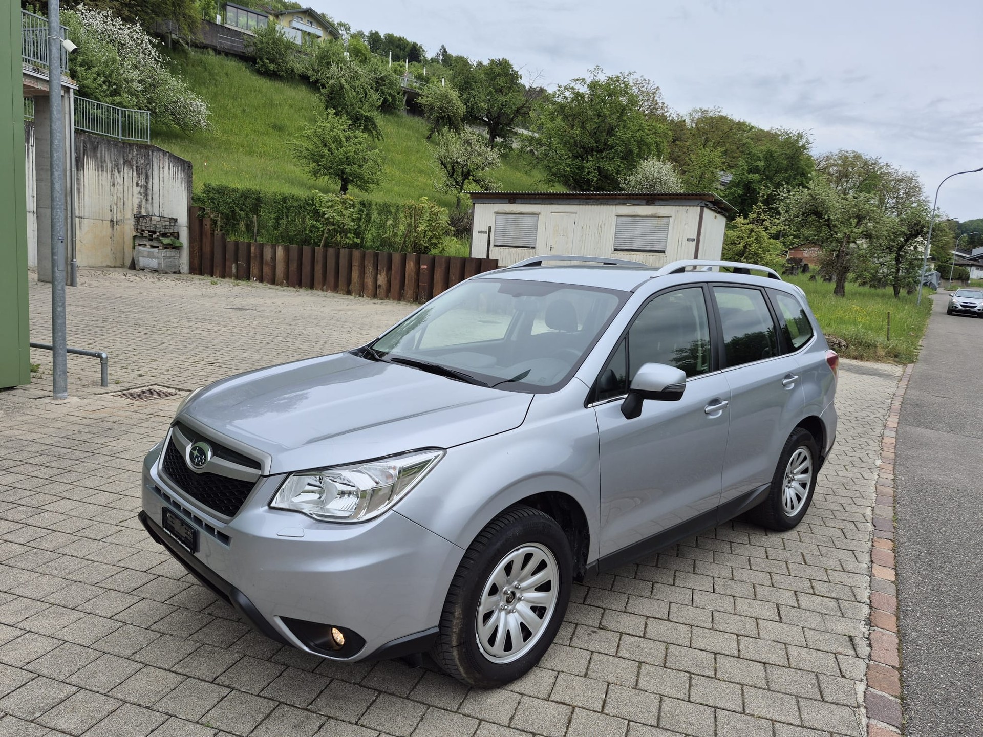 SUBARU Forester 2.0D Swiss Lineatronic-image-0