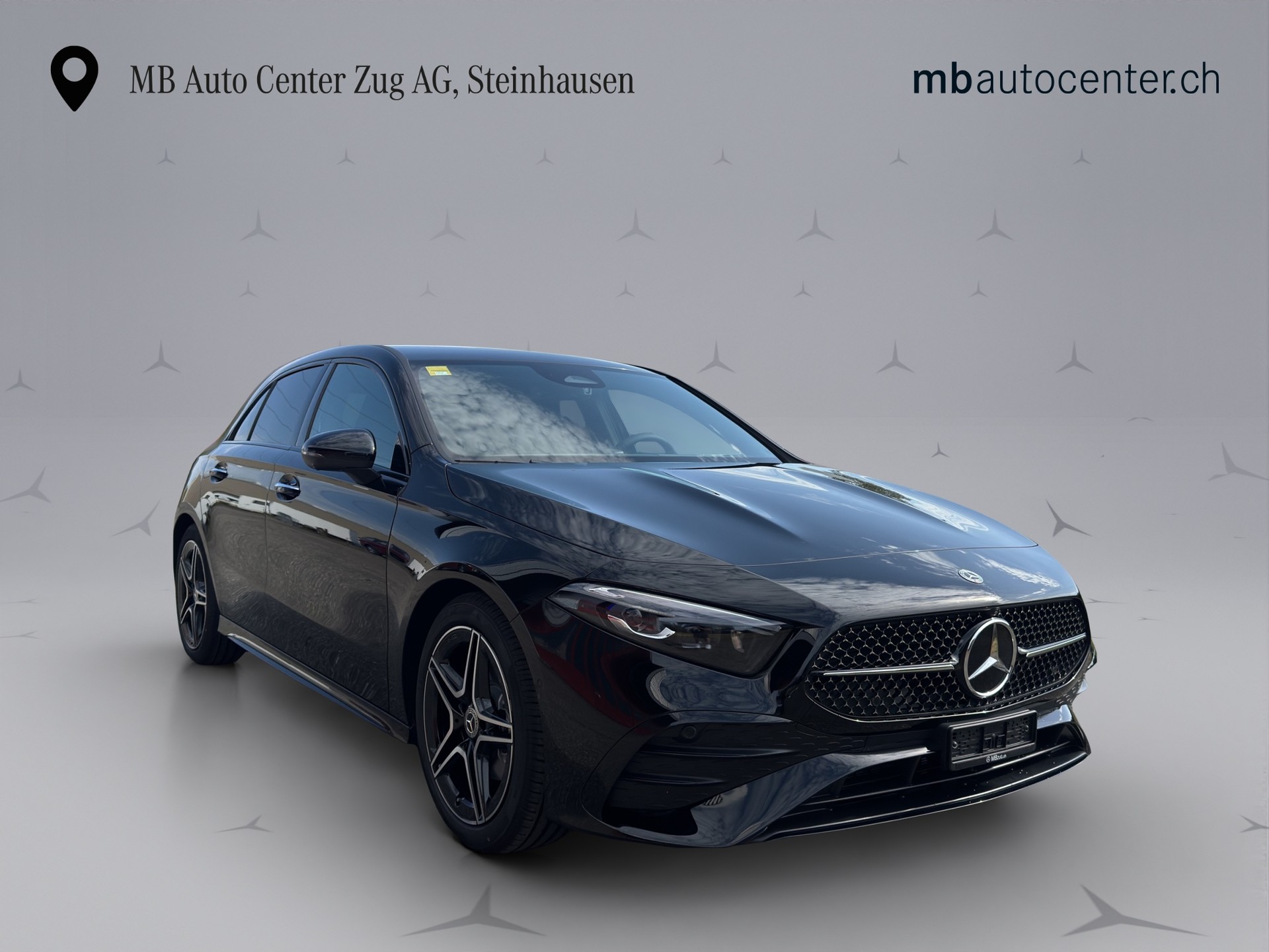 MERCEDES-BENZ A 200 Night Star AMG Line-image-7