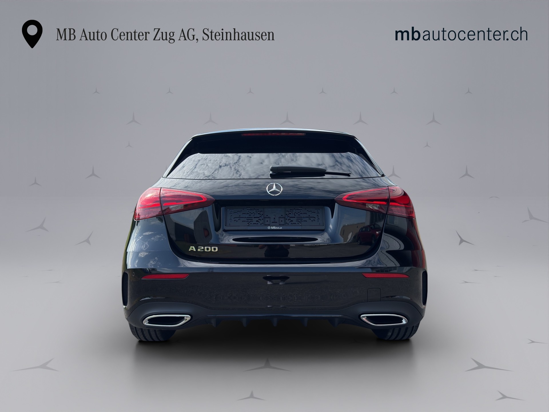 MERCEDES-BENZ A 200 Night Star AMG Line-image-4