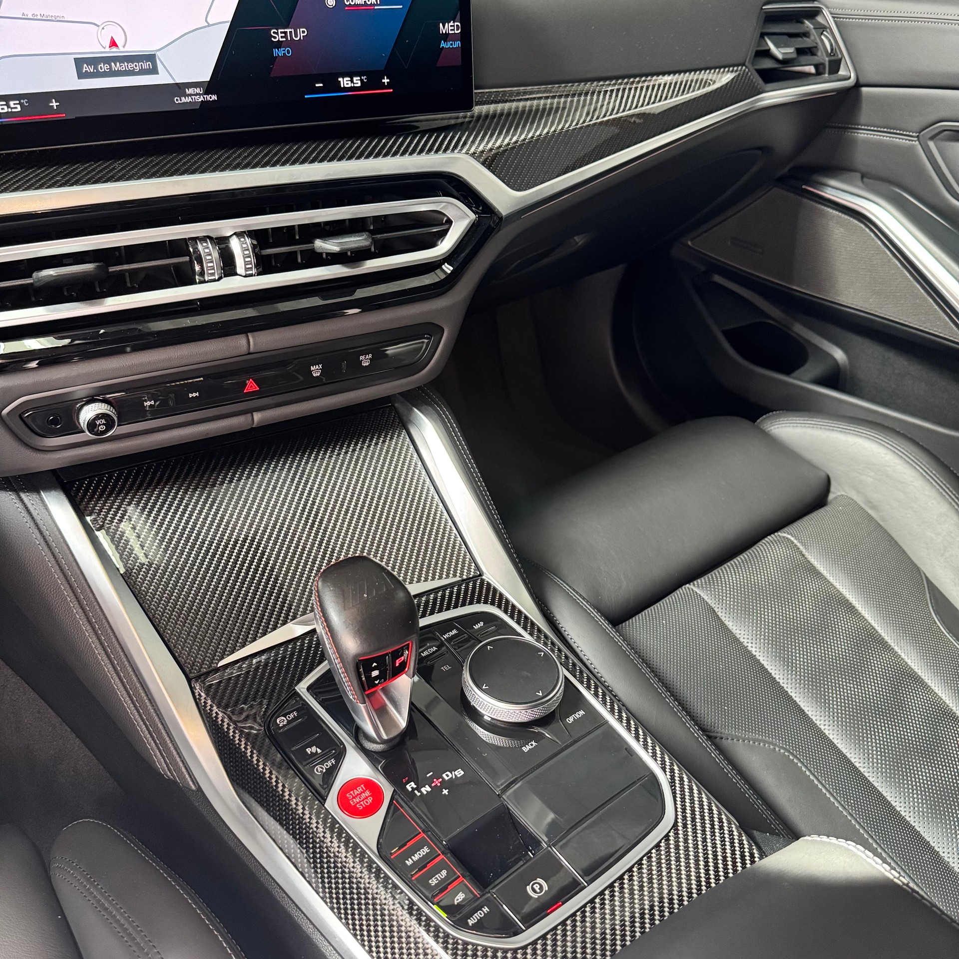 BMW M3 Touring xDrive Competition M-image-12