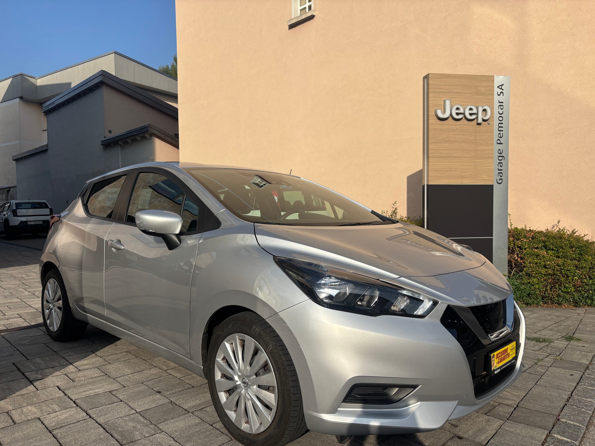 NISSAN Micra IG-T acenta-image-2