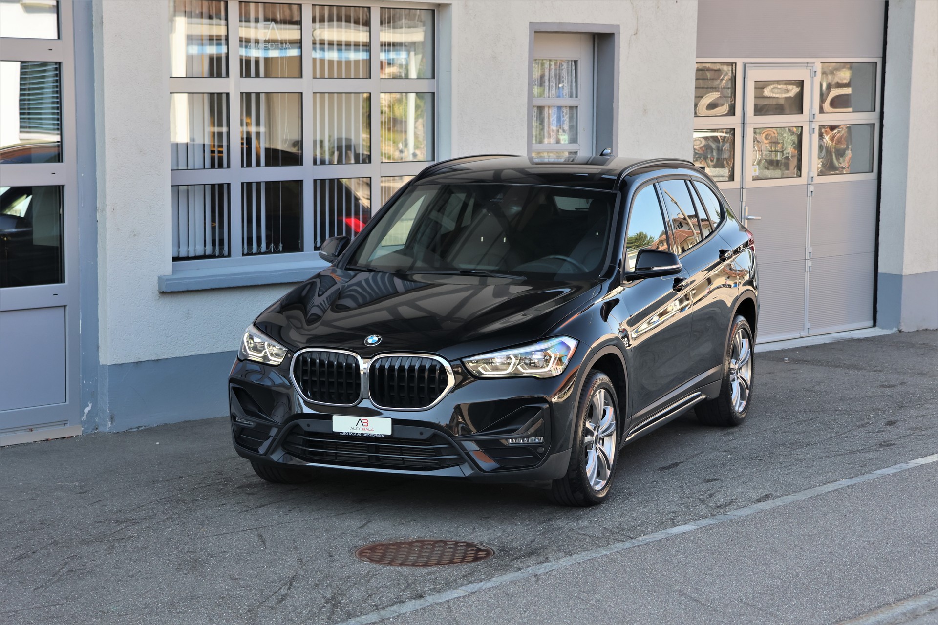 BMW X1 xDrive 20d Sport Line Steptronic (CH)-image-0