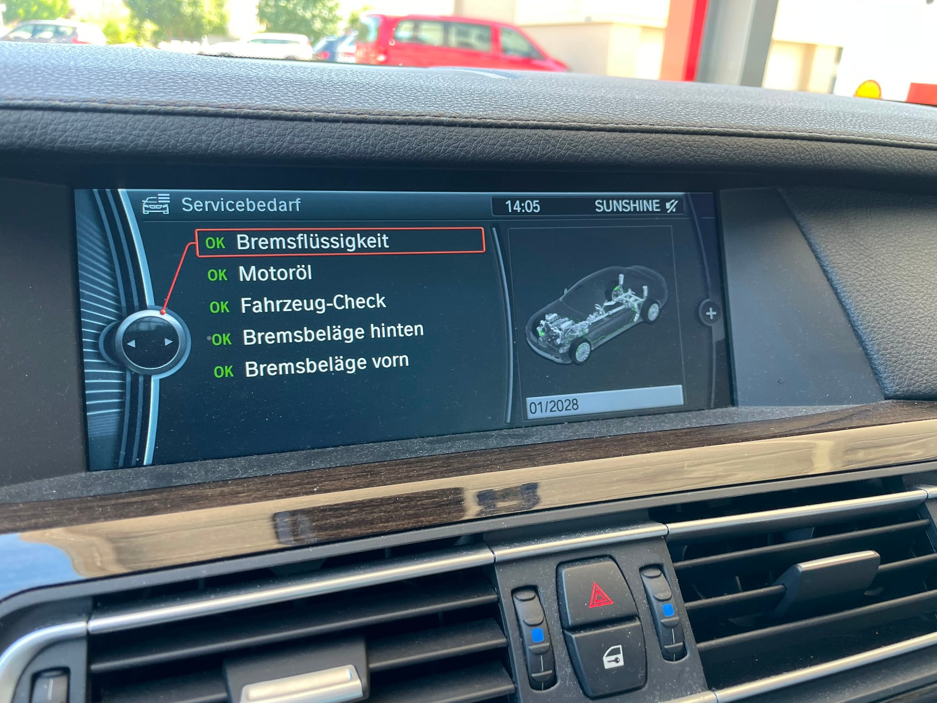 BMW 730d-image-13