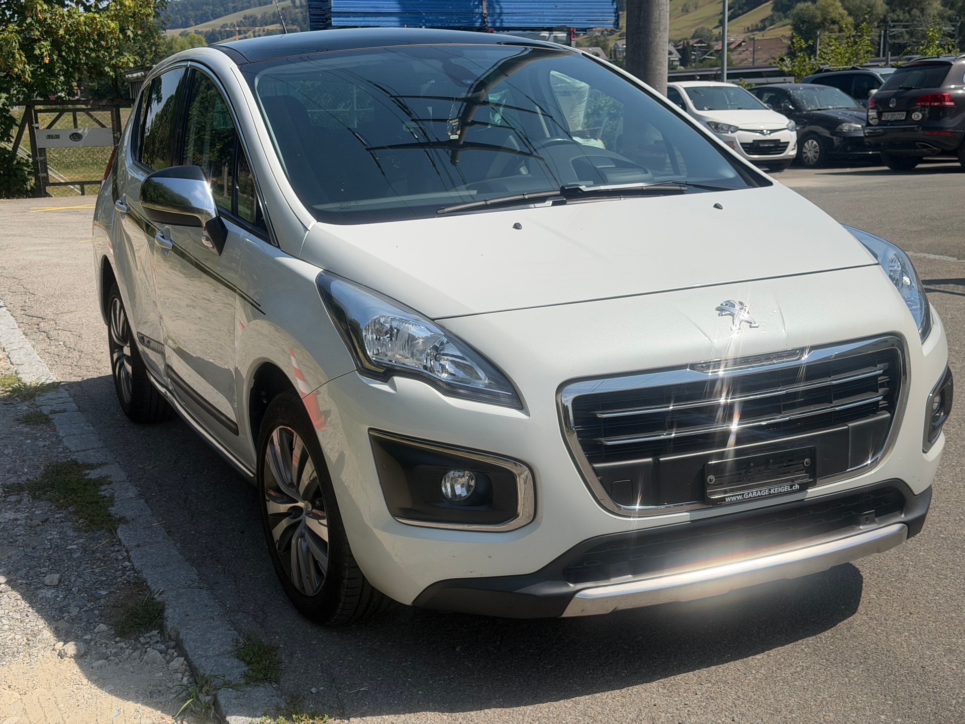 PEUGEOT 3008 1.6 1THP Allure Tiptronic-image-4