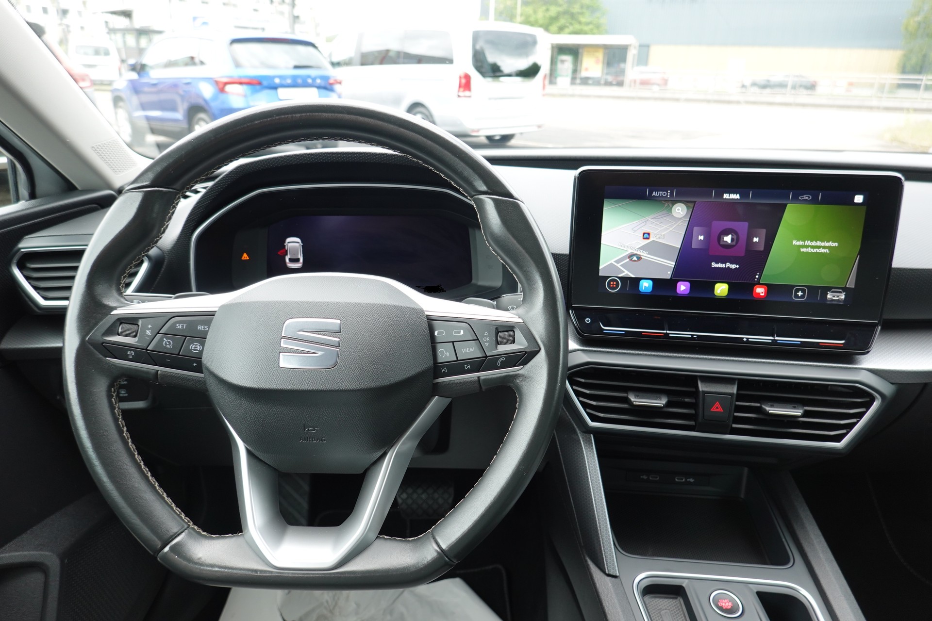 SEAT LEON ST 1.5 - eTSI -MHEV - DSG - "STYLE" - 150 PS-image-9