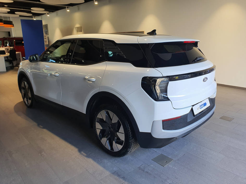 FORD Explorer Extended Range Premium AWD-image-6