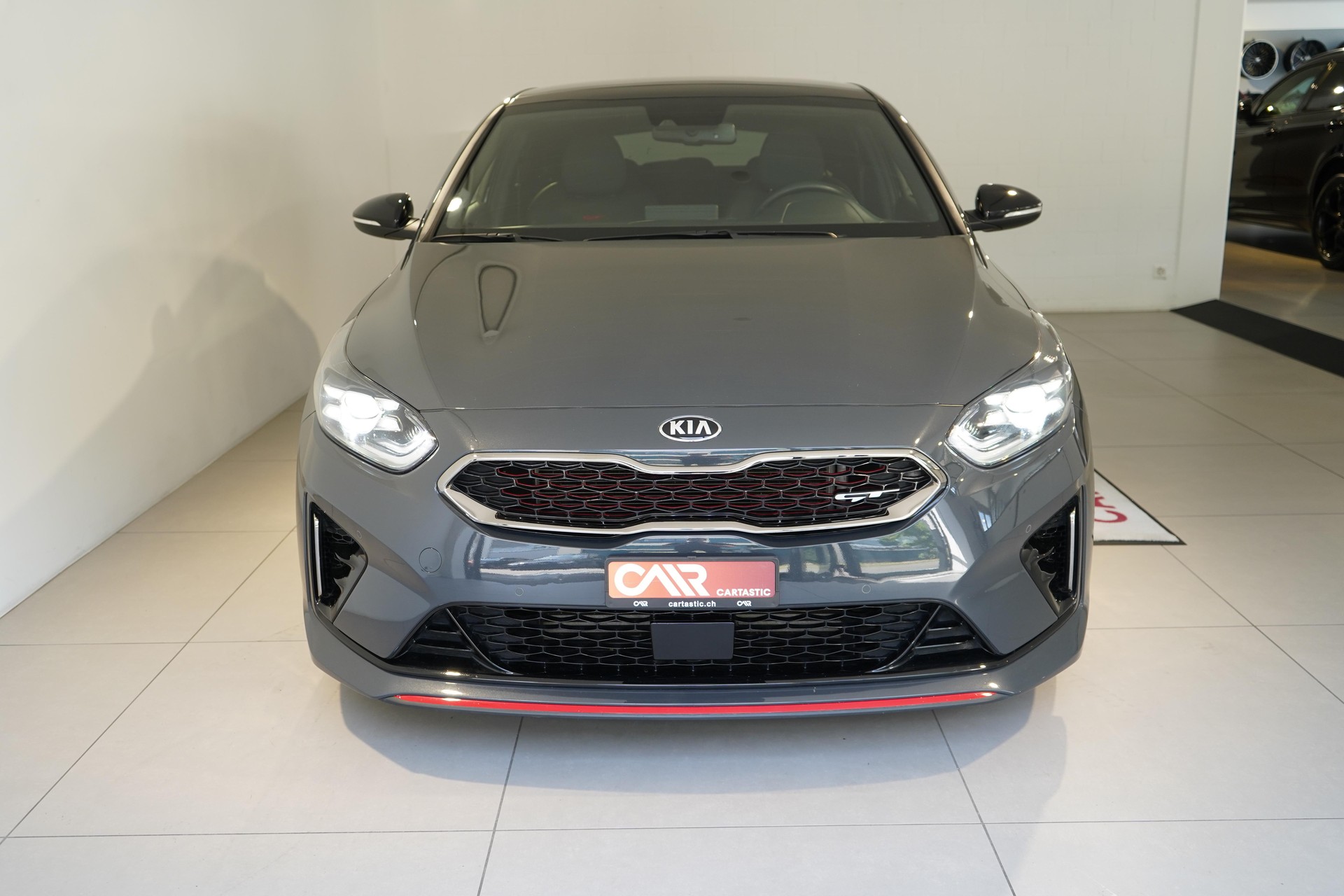KIA ProCeed 1.6 T-GDi GT-image-2