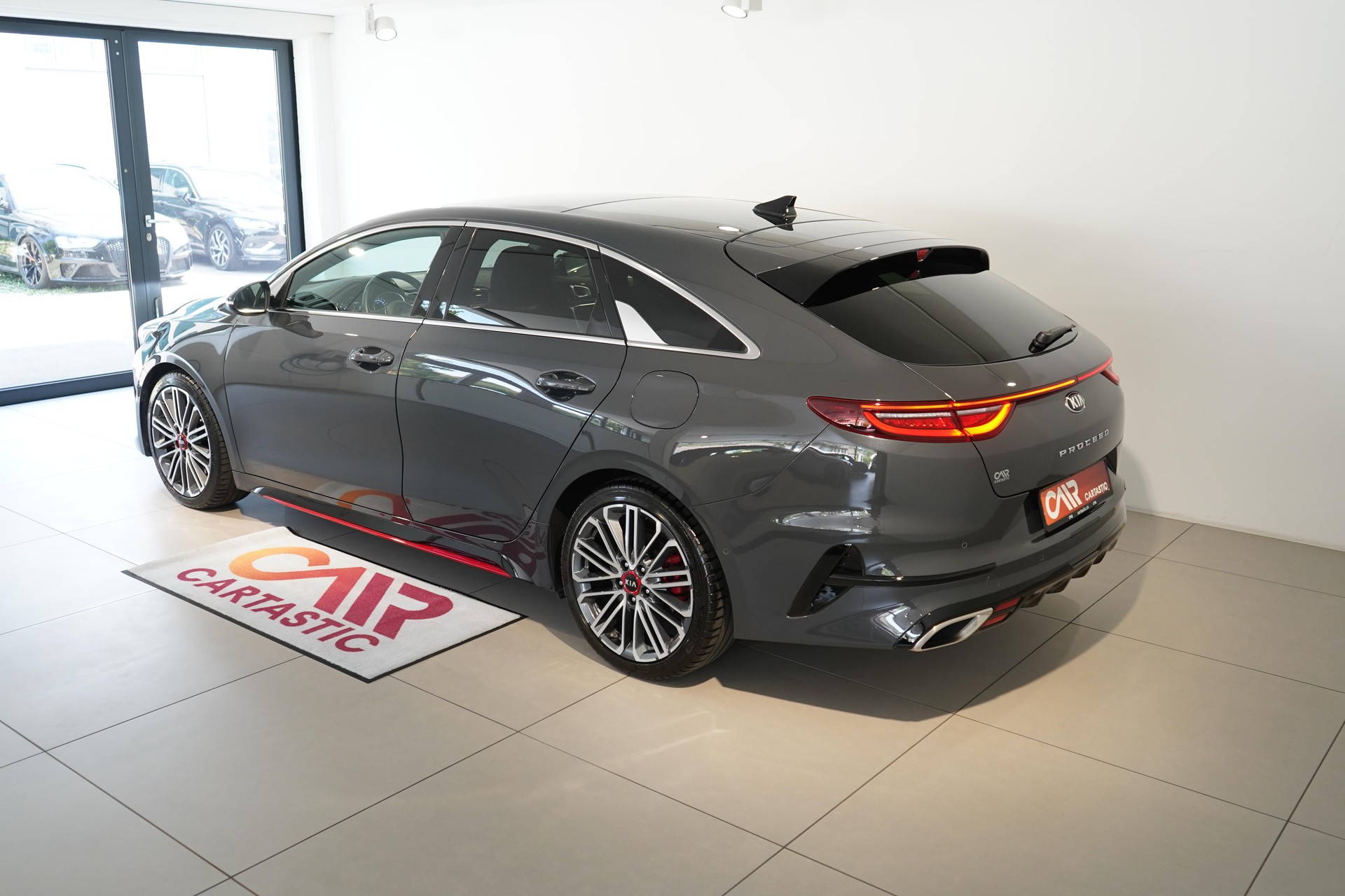 KIA ProCeed 1.6 T-GDi GT-image-3
