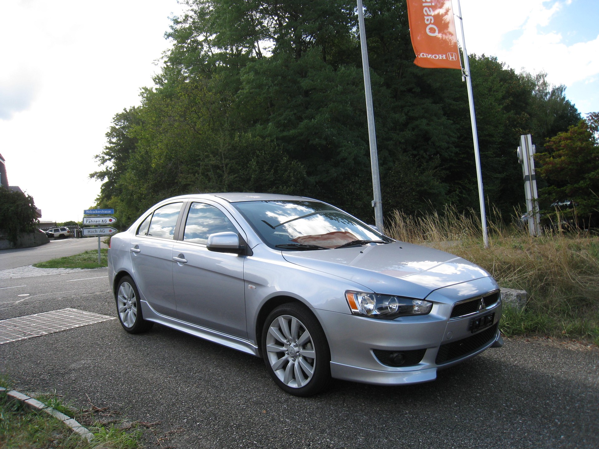 MITSUBISHI Lancer 1.8 Intense CVT-image-1