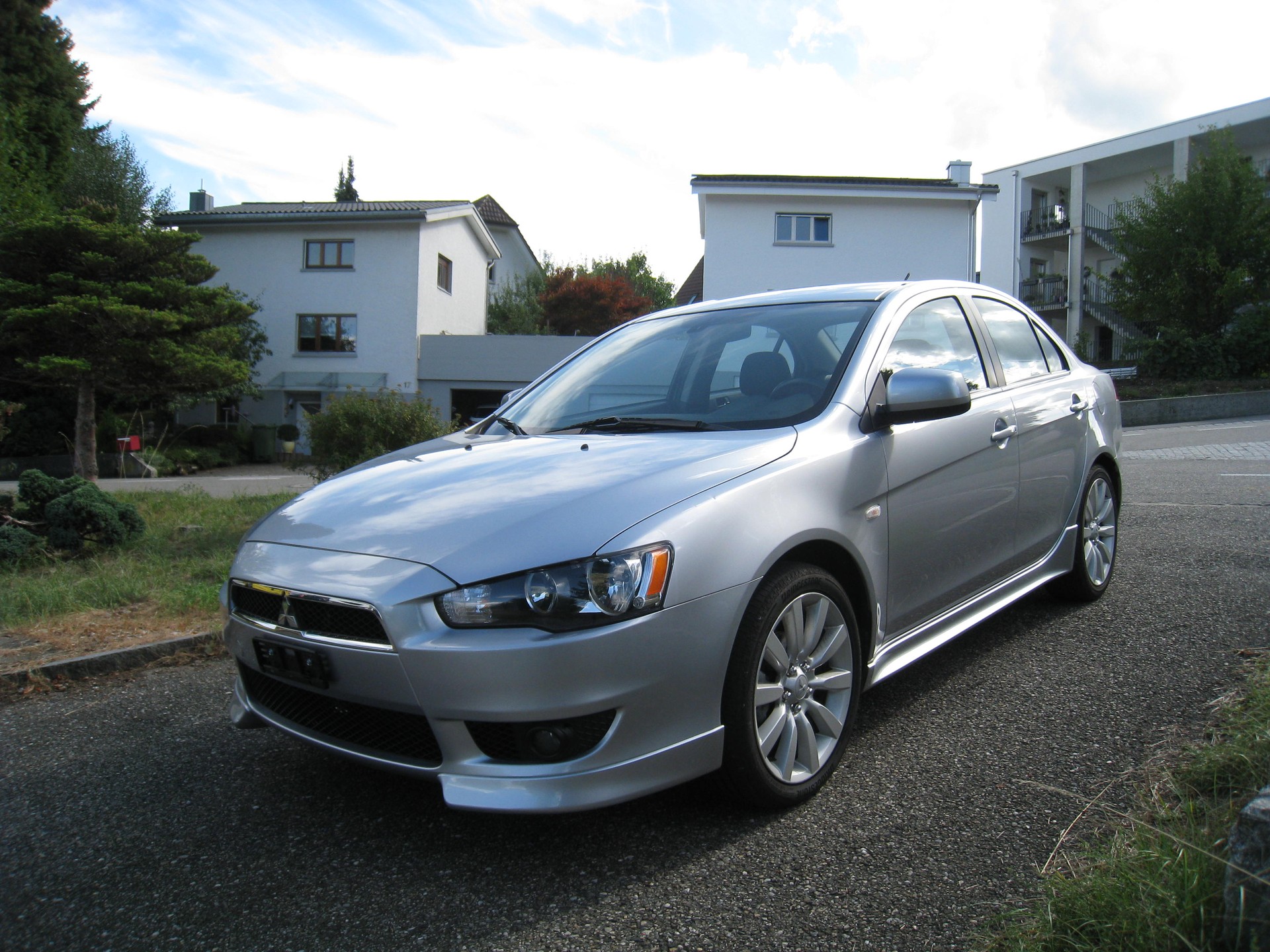 MITSUBISHI Lancer 1.8 Intense CVT-image-3