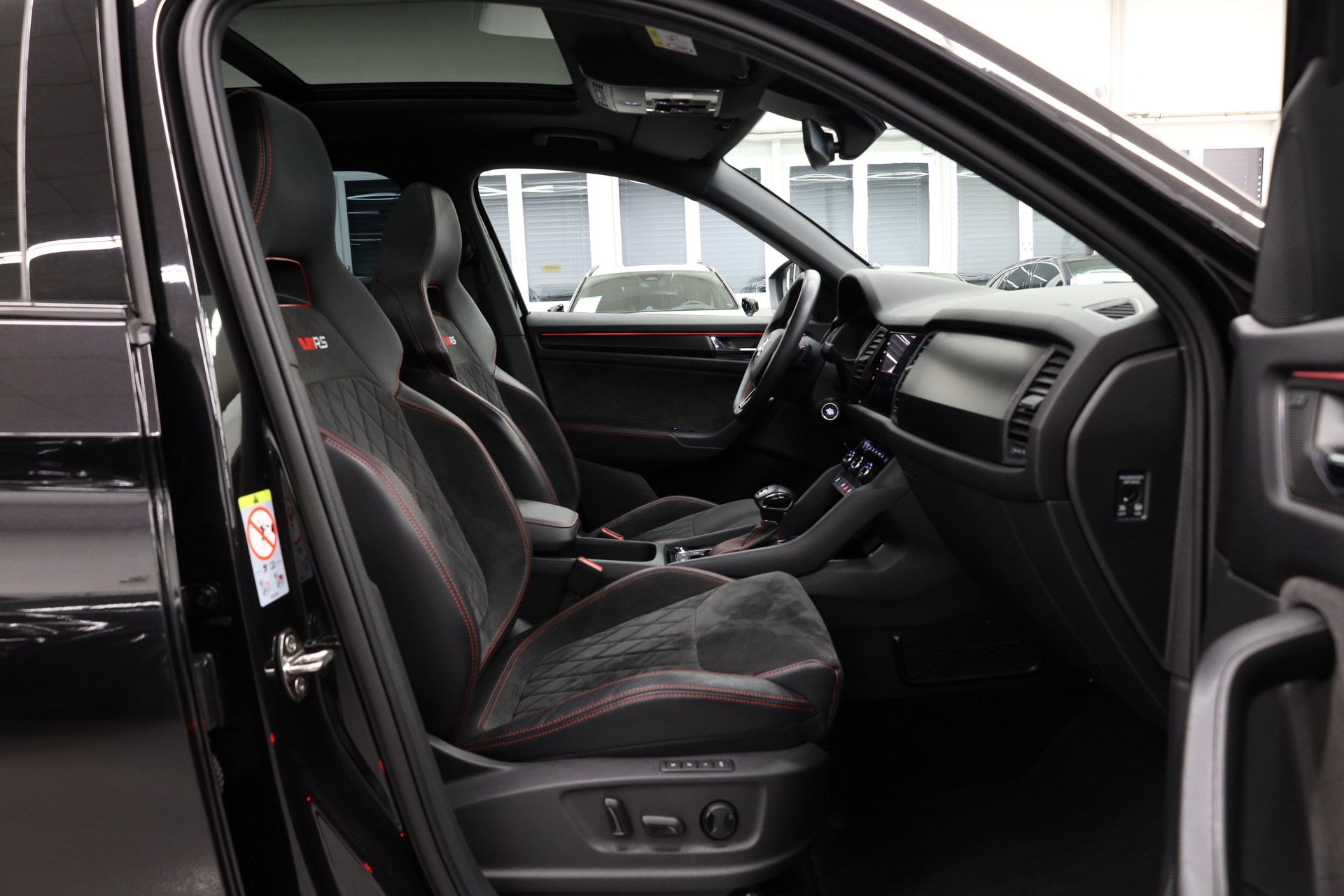 SKODA Kodiaq 2.0 Bi-TDI 240 RS DSG-image-15