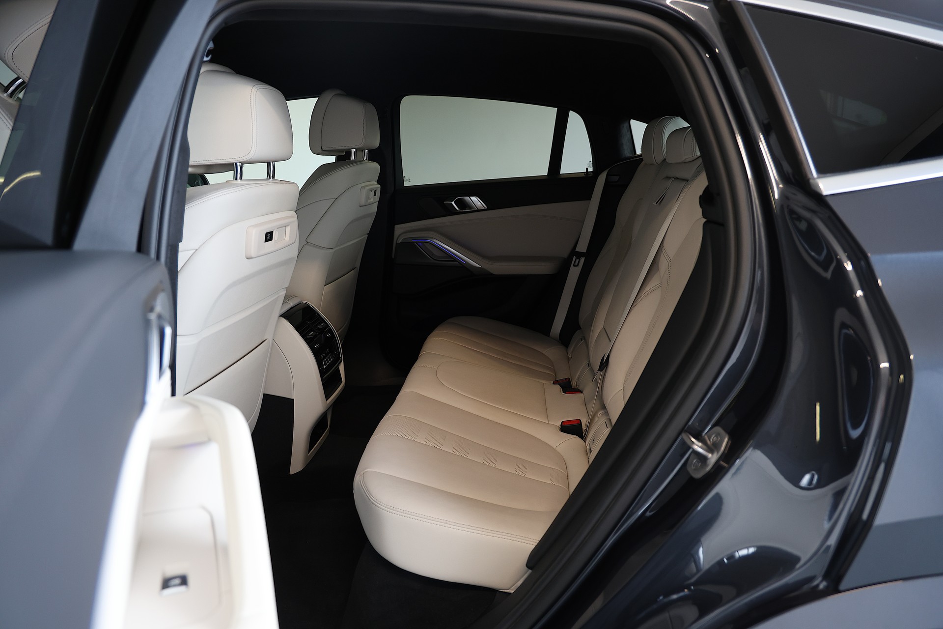 BMW X6 30d M-Sport xDrive-image-14