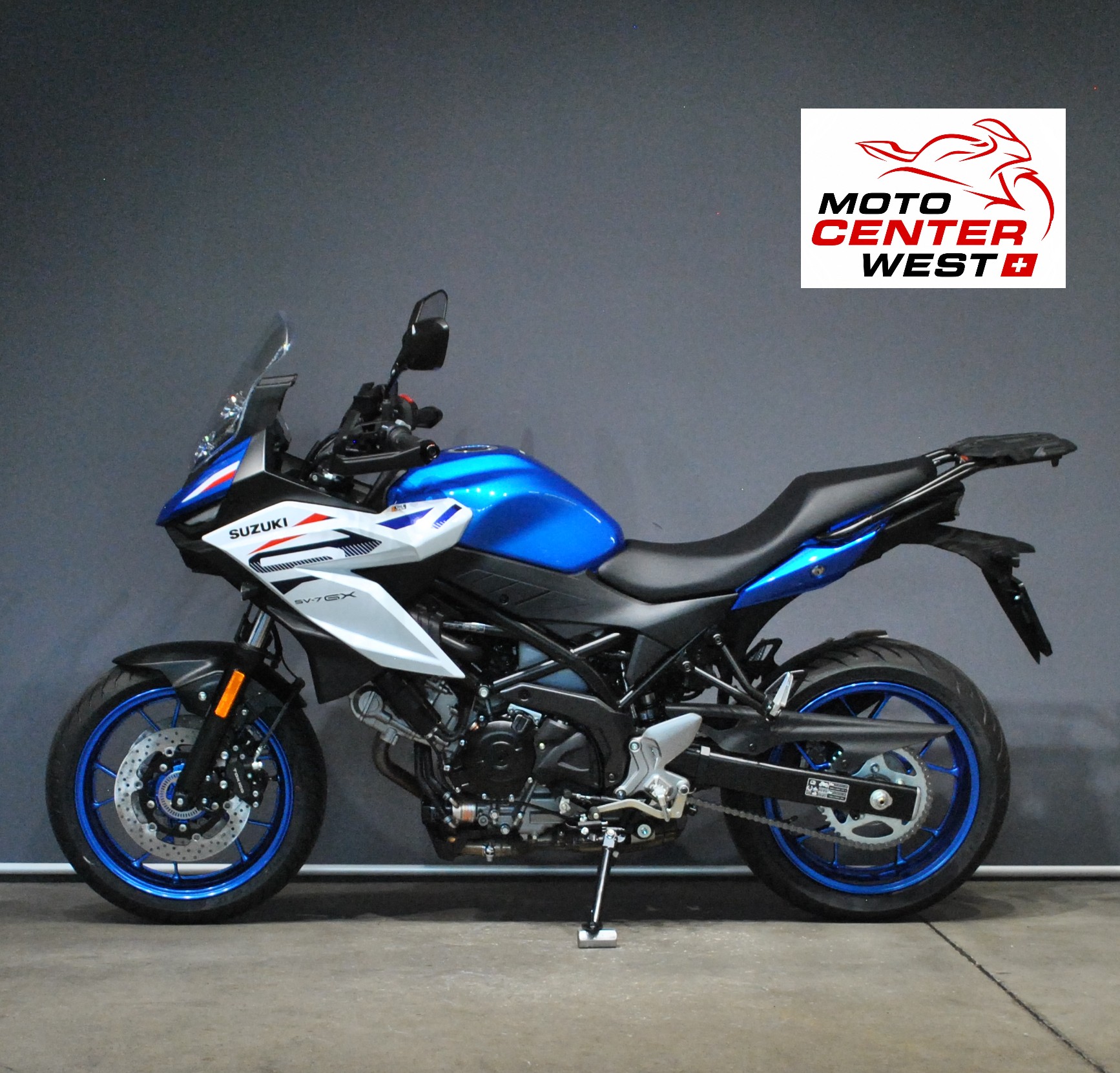 SUZUKI SV 7GX-showroom-element-2
