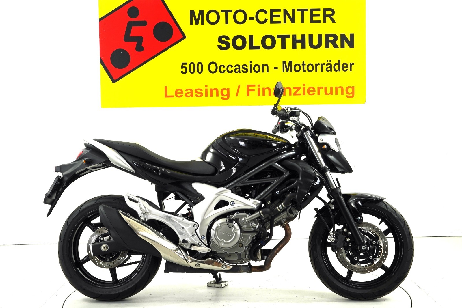 SUZUKI SFV 650 Gladius